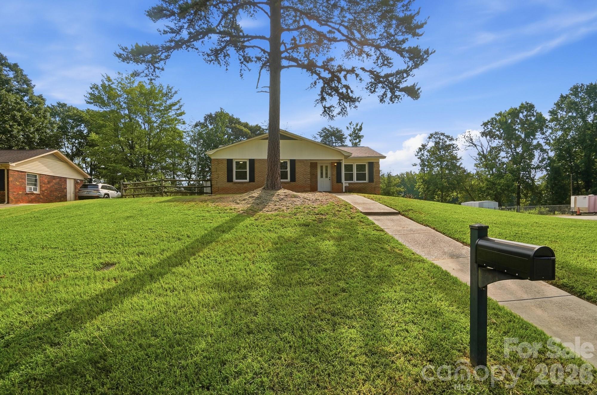 9933 Starwood Drive — Charlotte