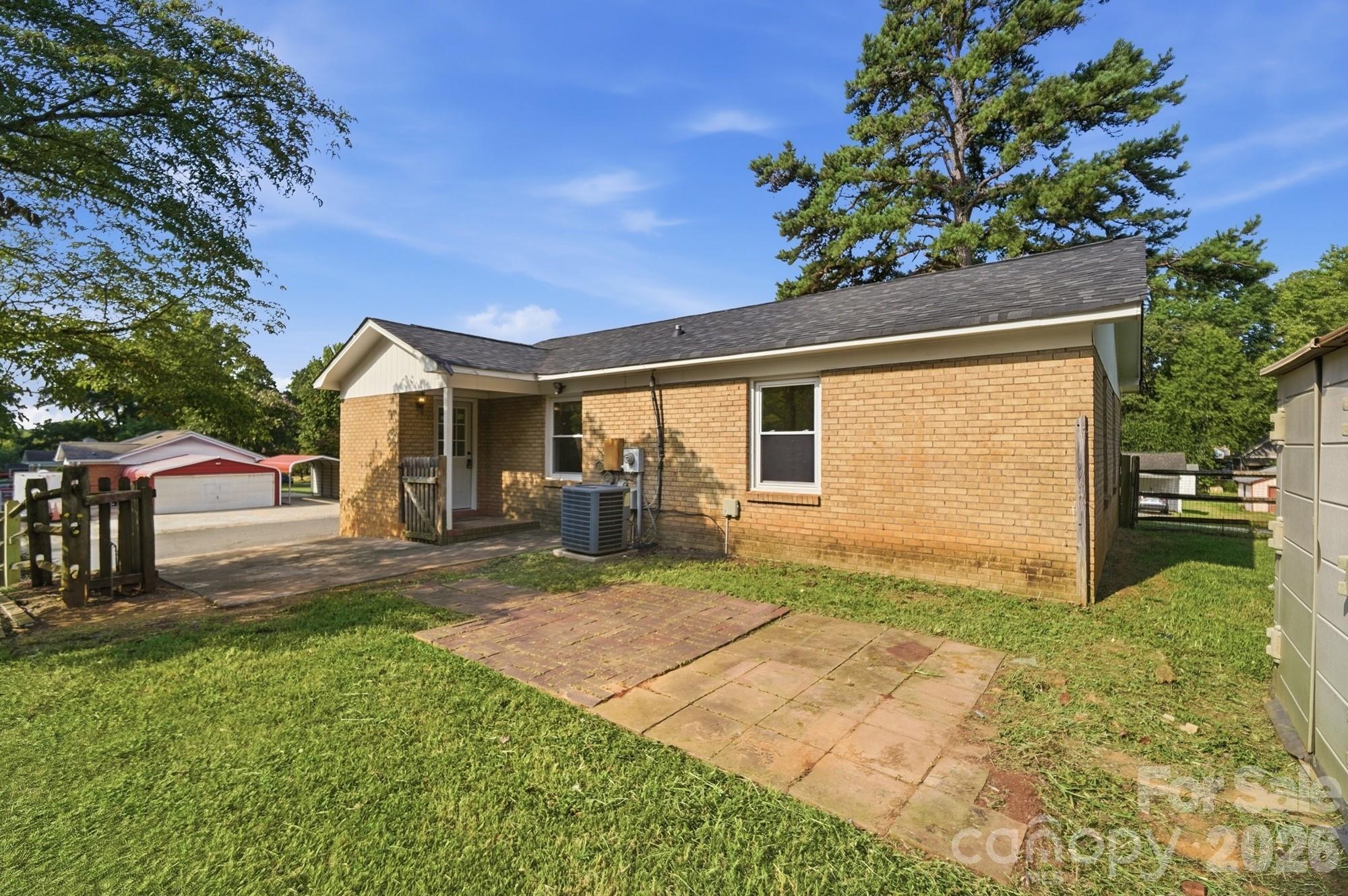 9933 Starwood Drive — Charlotte