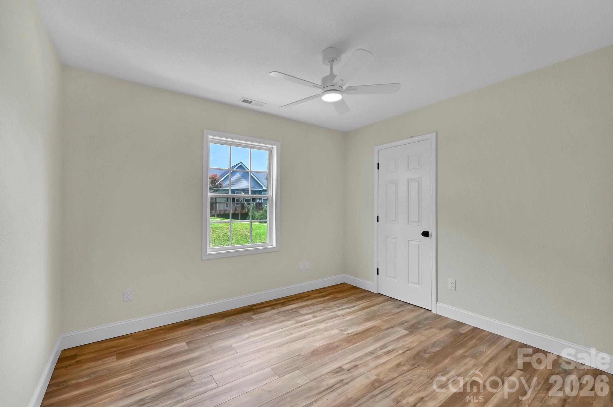 157 Scarlett Ridge Drive — Marshall