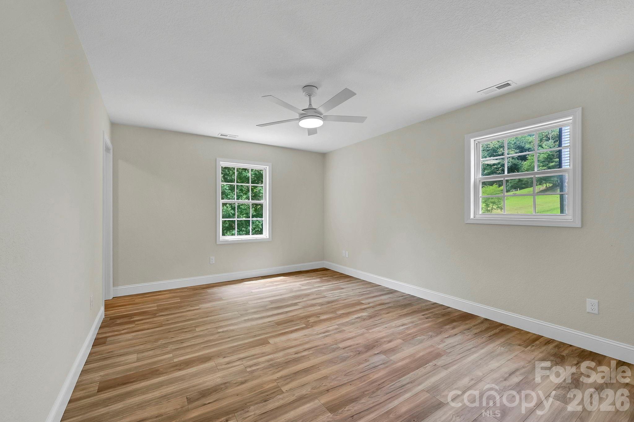 157 Scarlett Ridge Drive — Marshall