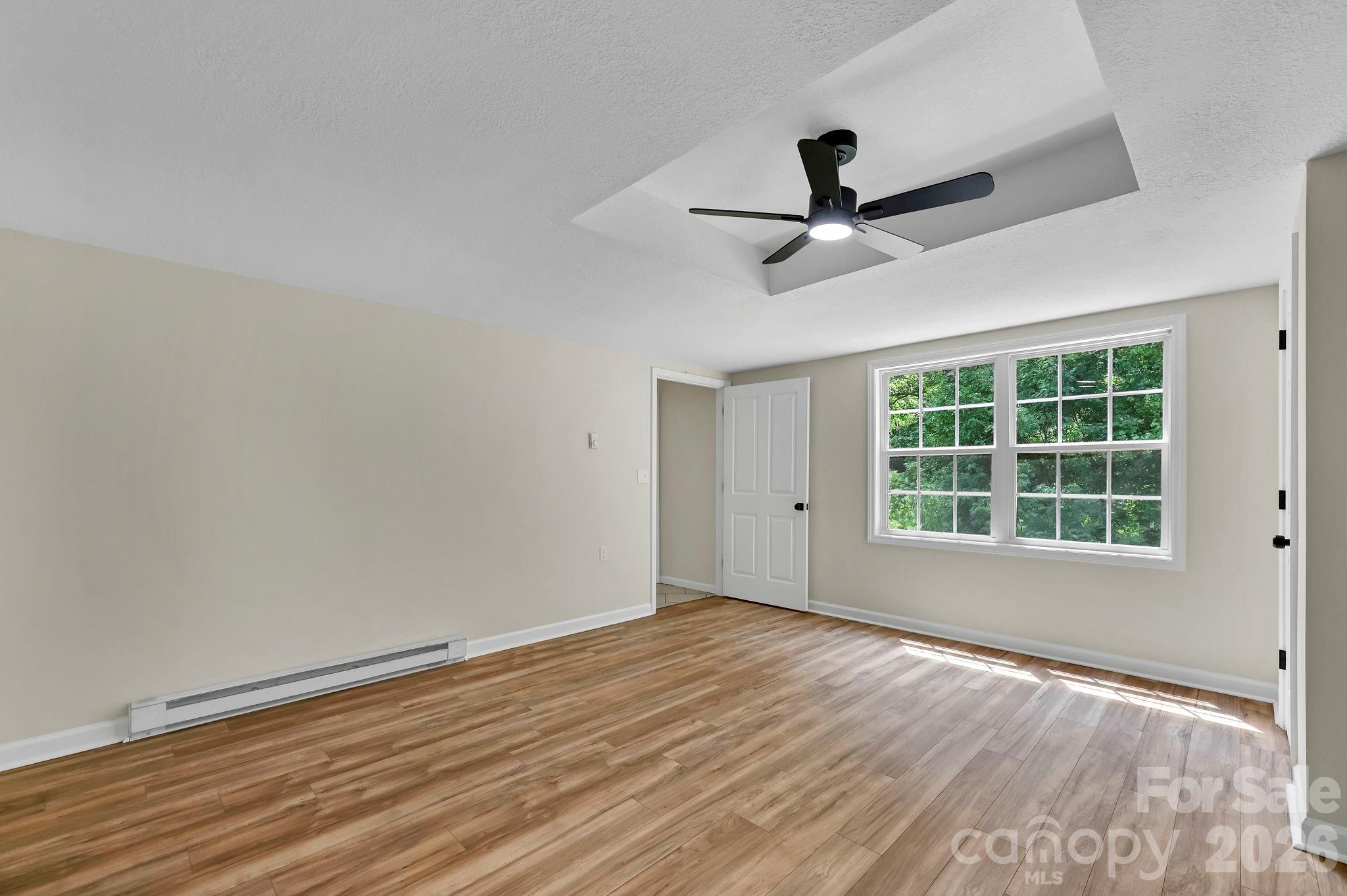 157 Scarlett Ridge Drive — Marshall
