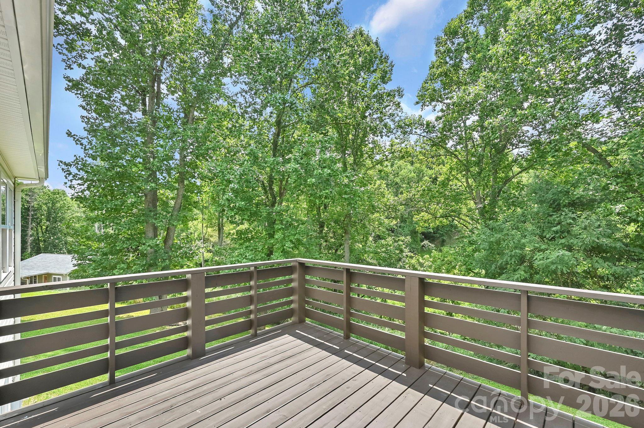 157 Scarlett Ridge Drive — Marshall