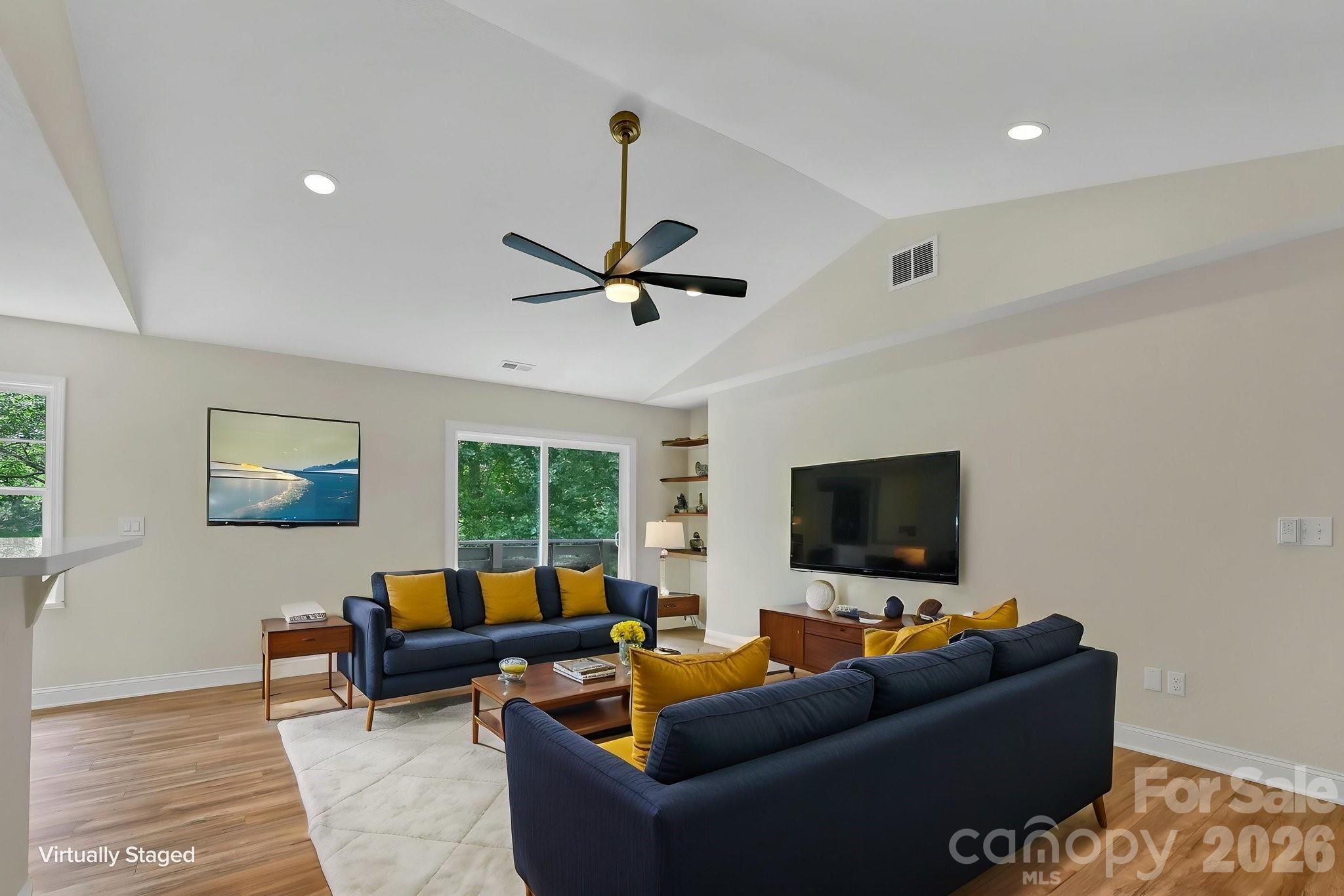 157 Scarlett Ridge Drive — Marshall