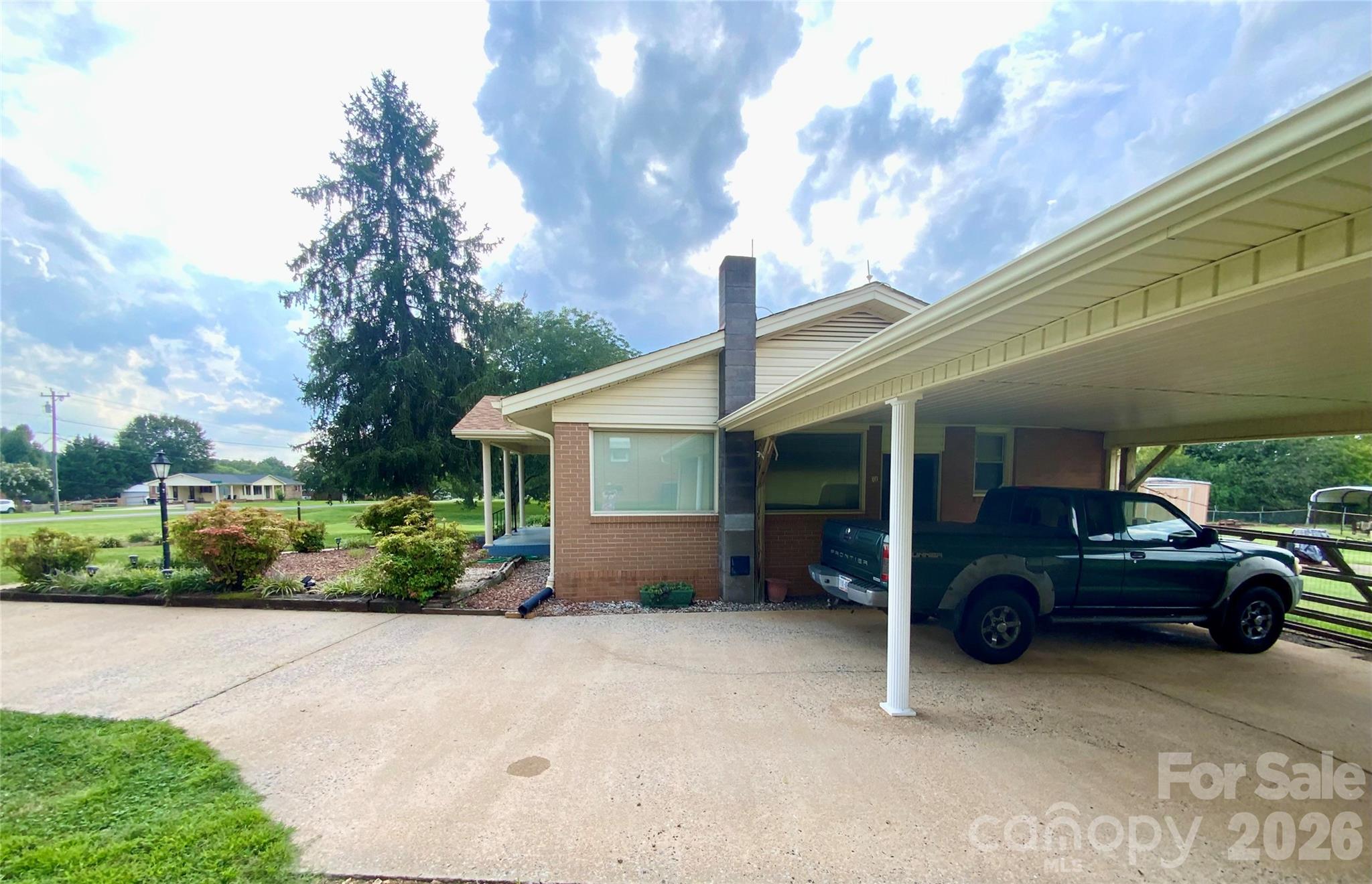 1749 Oak Grove Church Road — Ellenboro