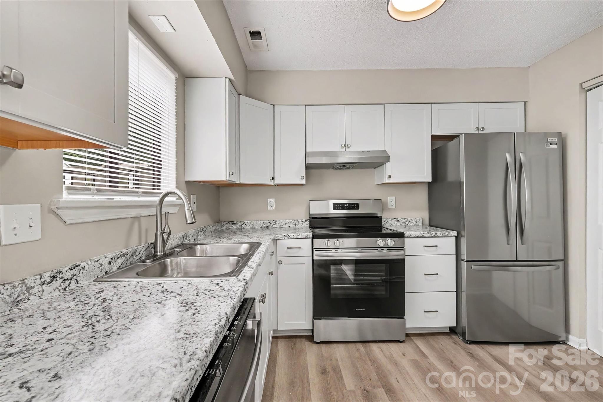 6144 Bent Tree Court — Charlotte