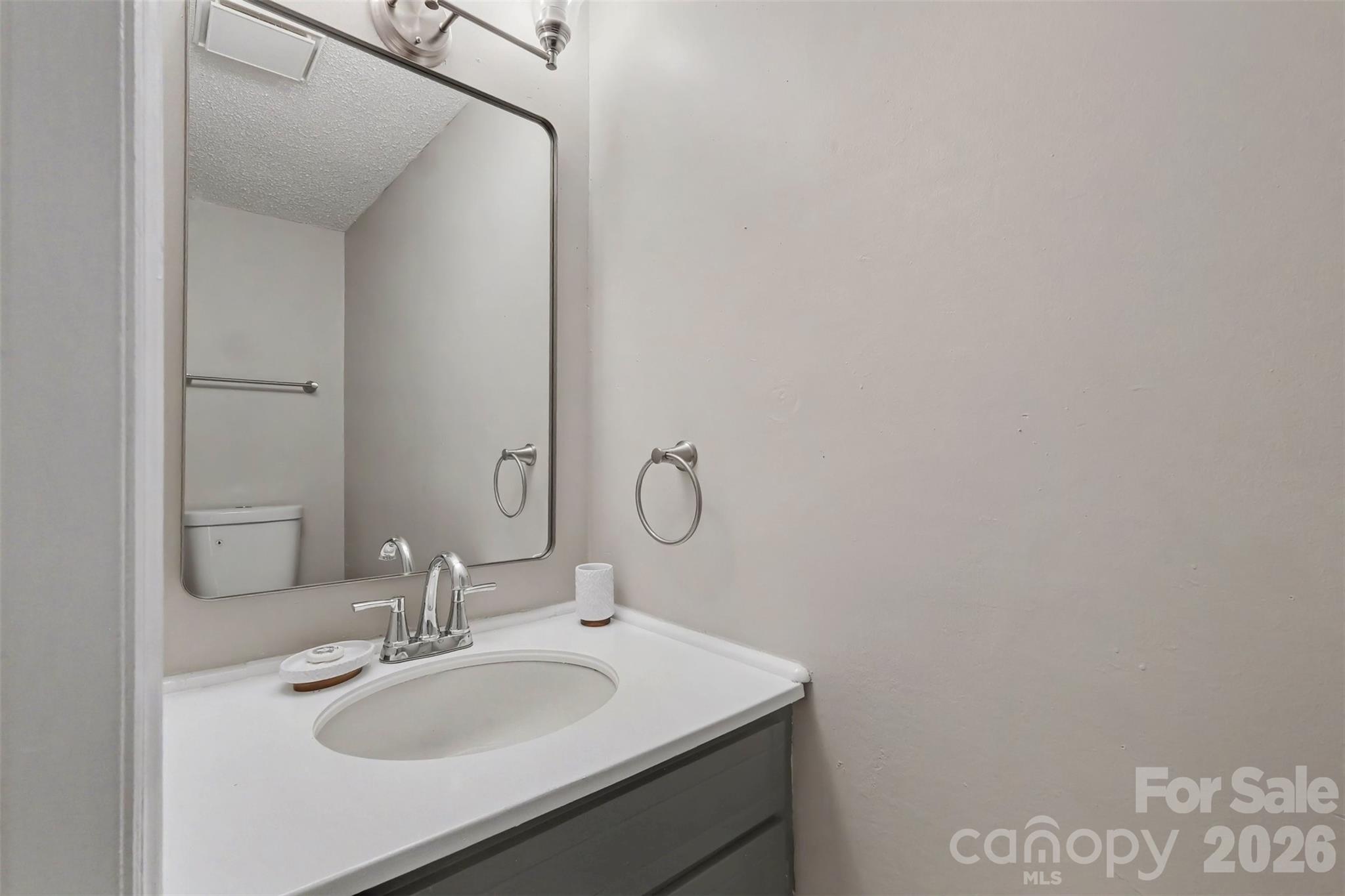 6144 Bent Tree Court — Charlotte