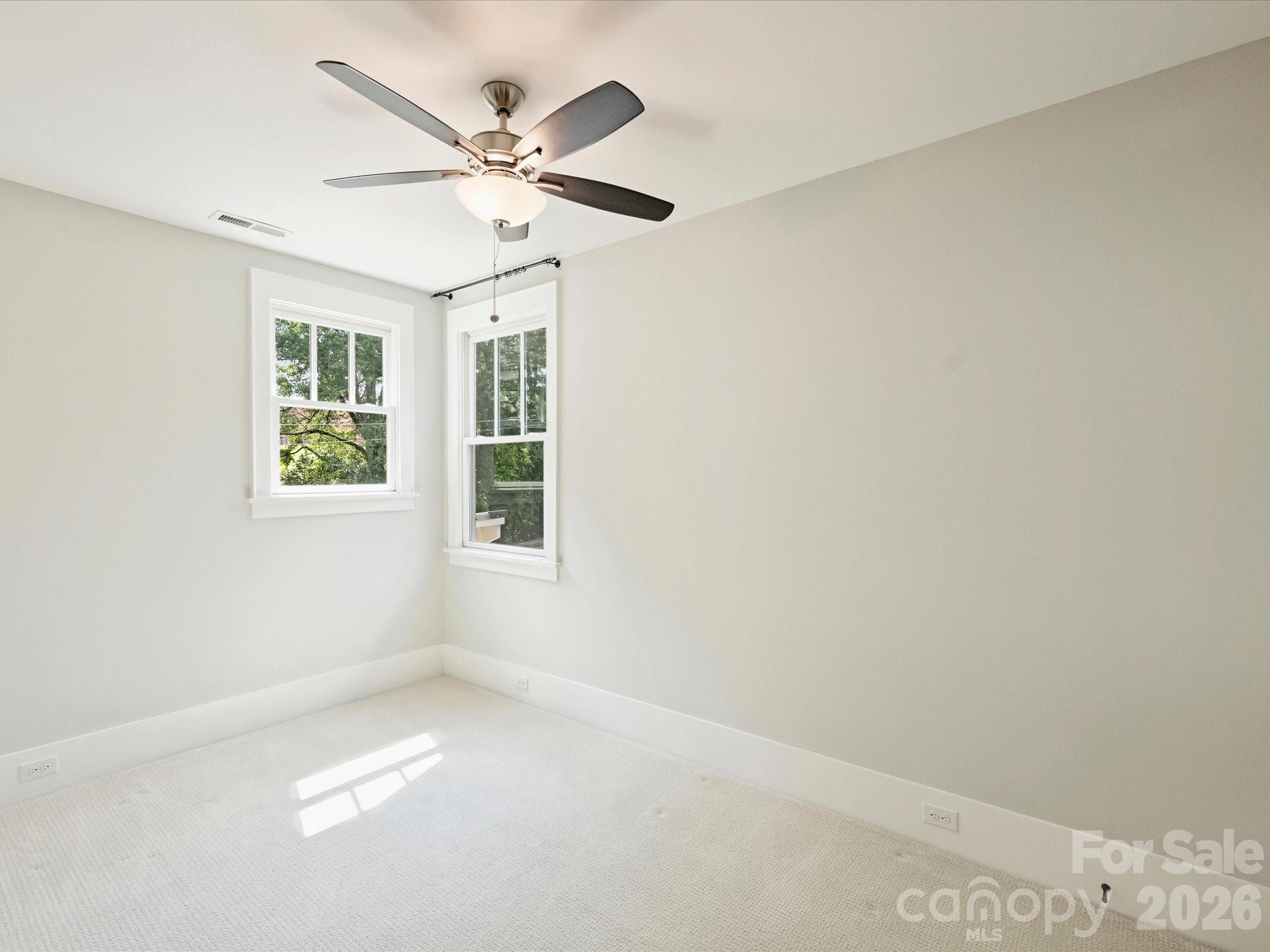 516 Hillside Avenue — Charlotte