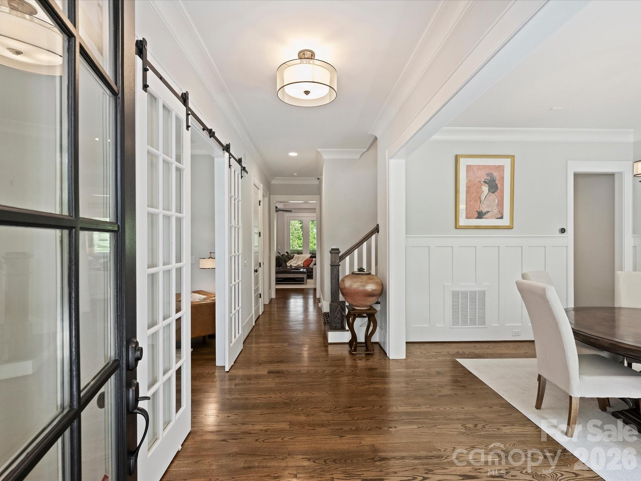 516 Hillside Avenue — Charlotte