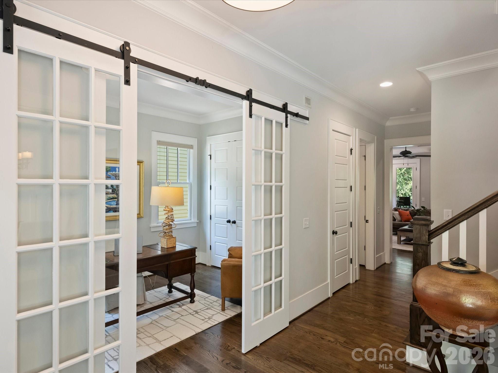 516 Hillside Avenue — Charlotte