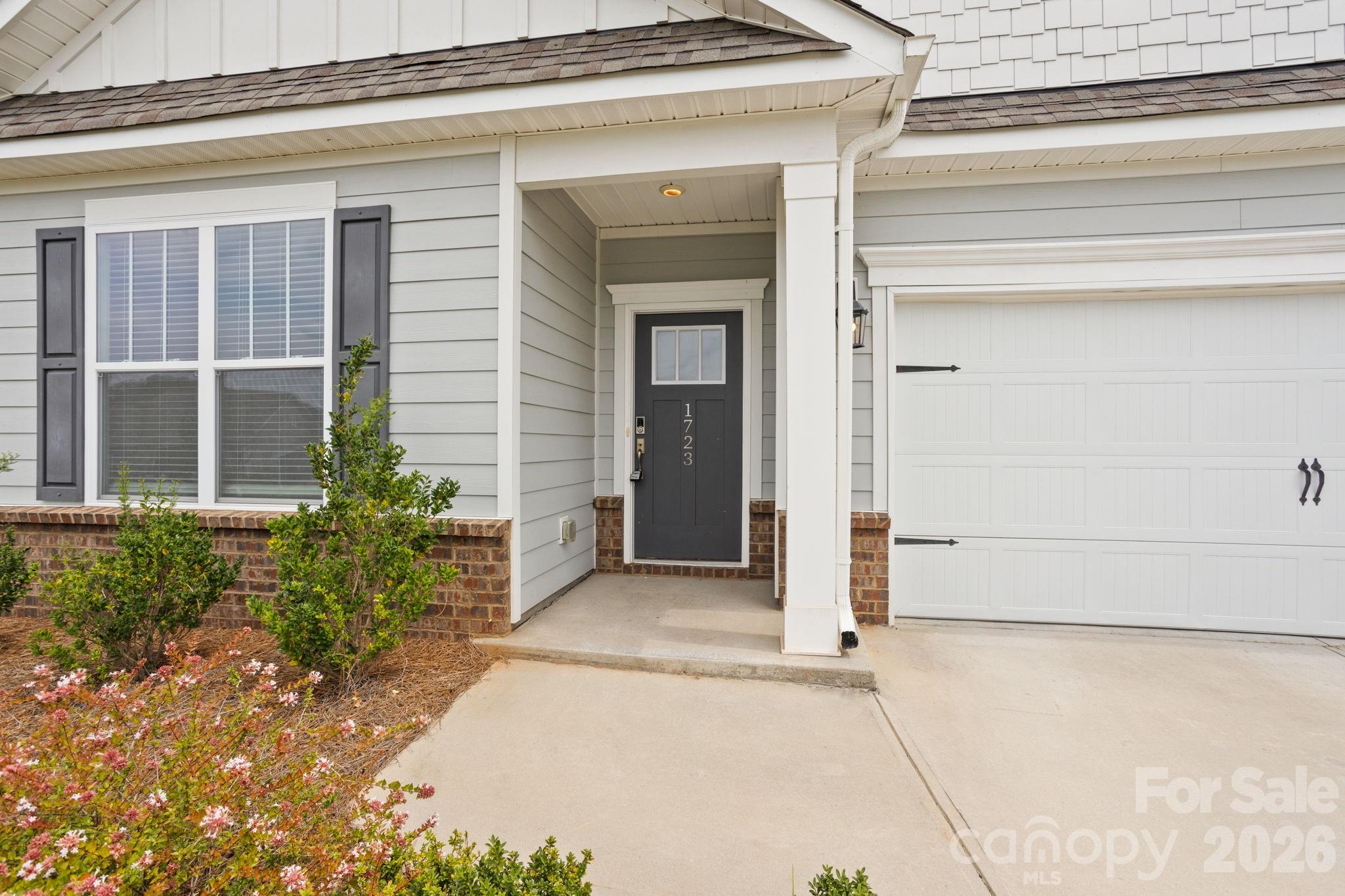 1723 Wabash Place — Boiling Springs