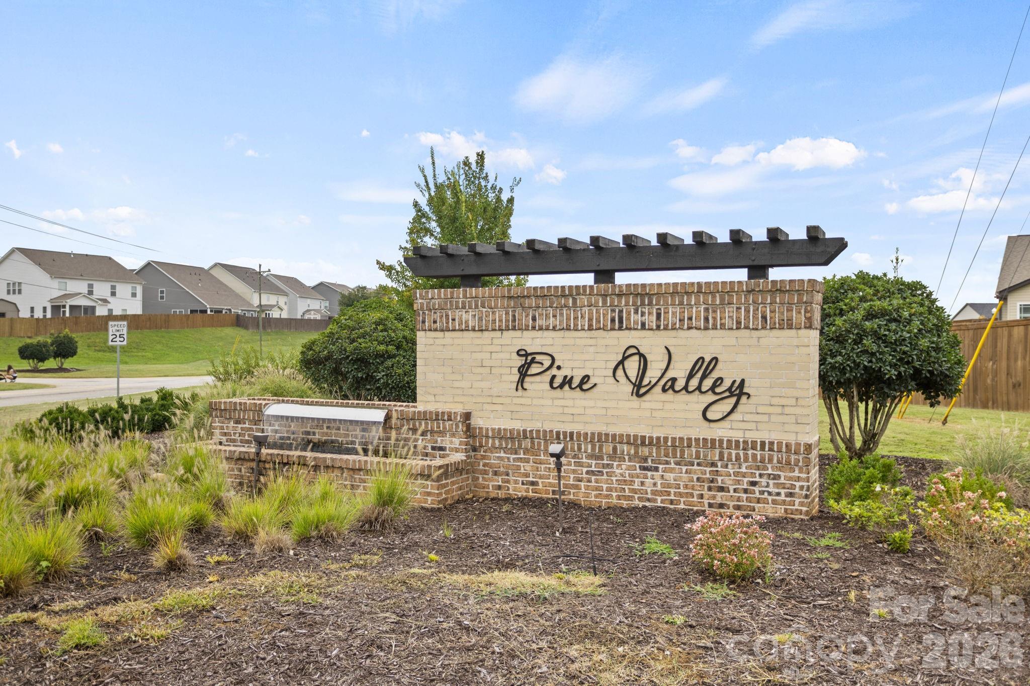 1723 Wabash Place — Boiling Springs