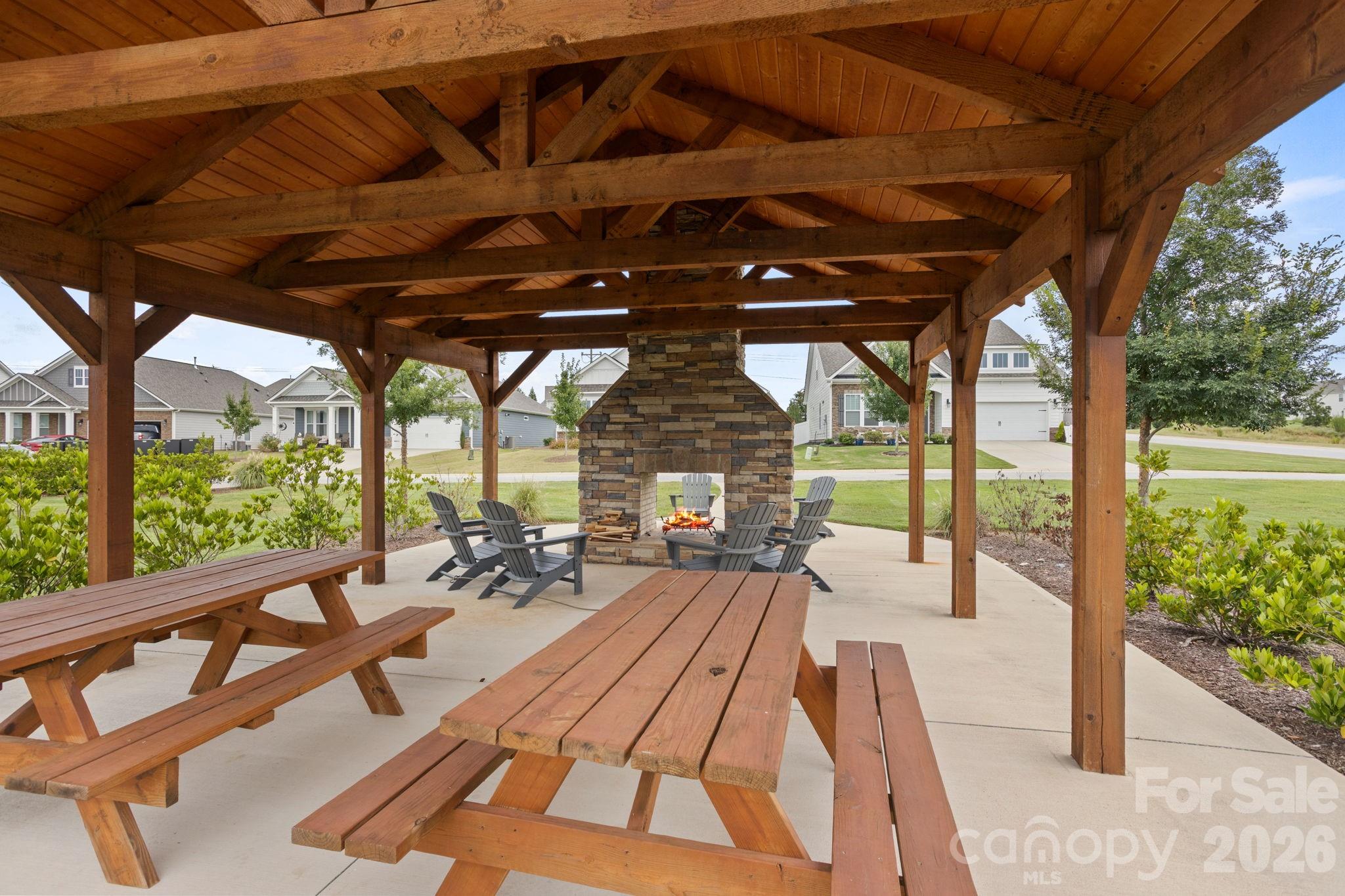 1723 Wabash Place — Boiling Springs