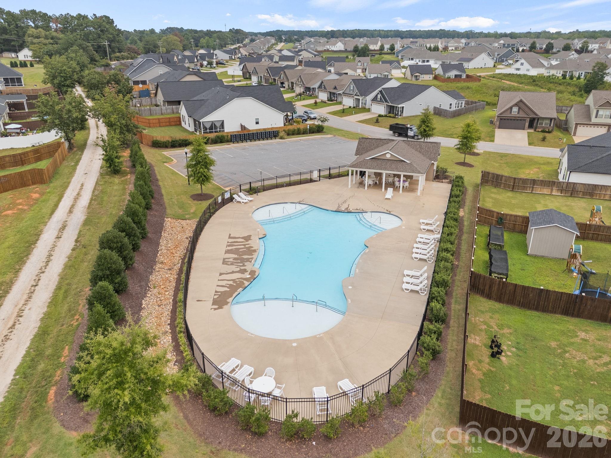 1723 Wabash Place — Boiling Springs