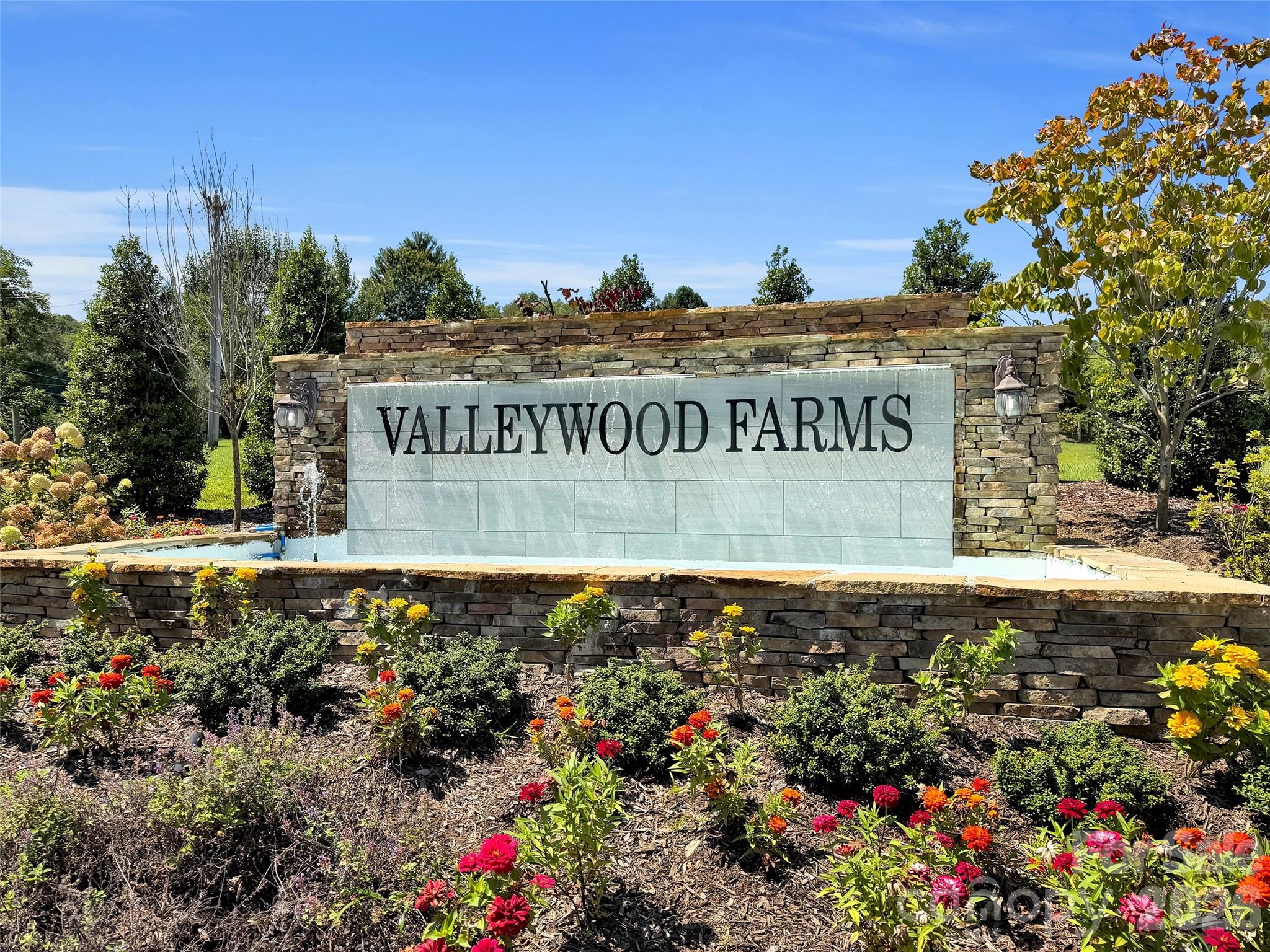 61 Woodvale Drive — Waynesville