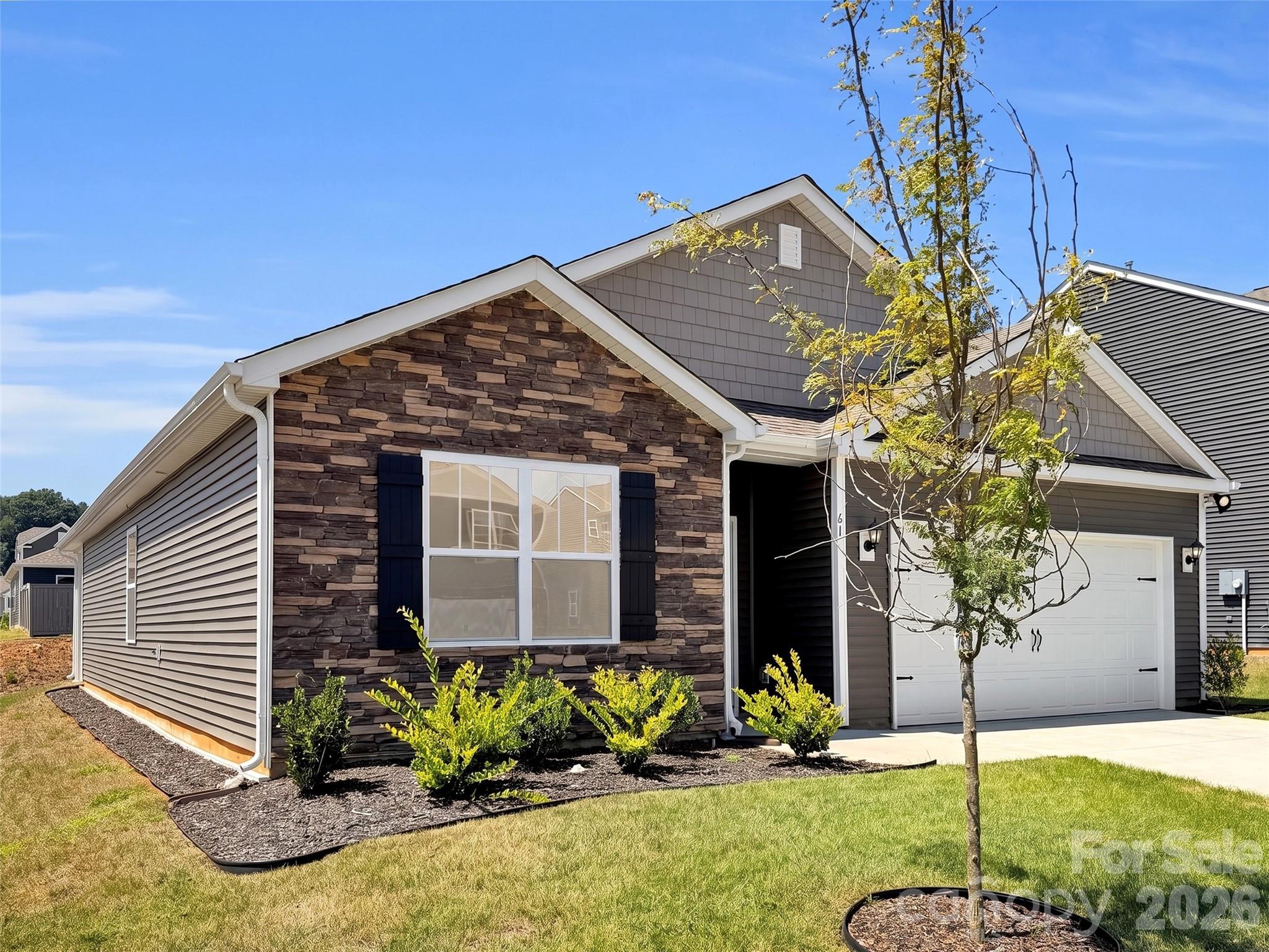 61 Woodvale Drive — Waynesville