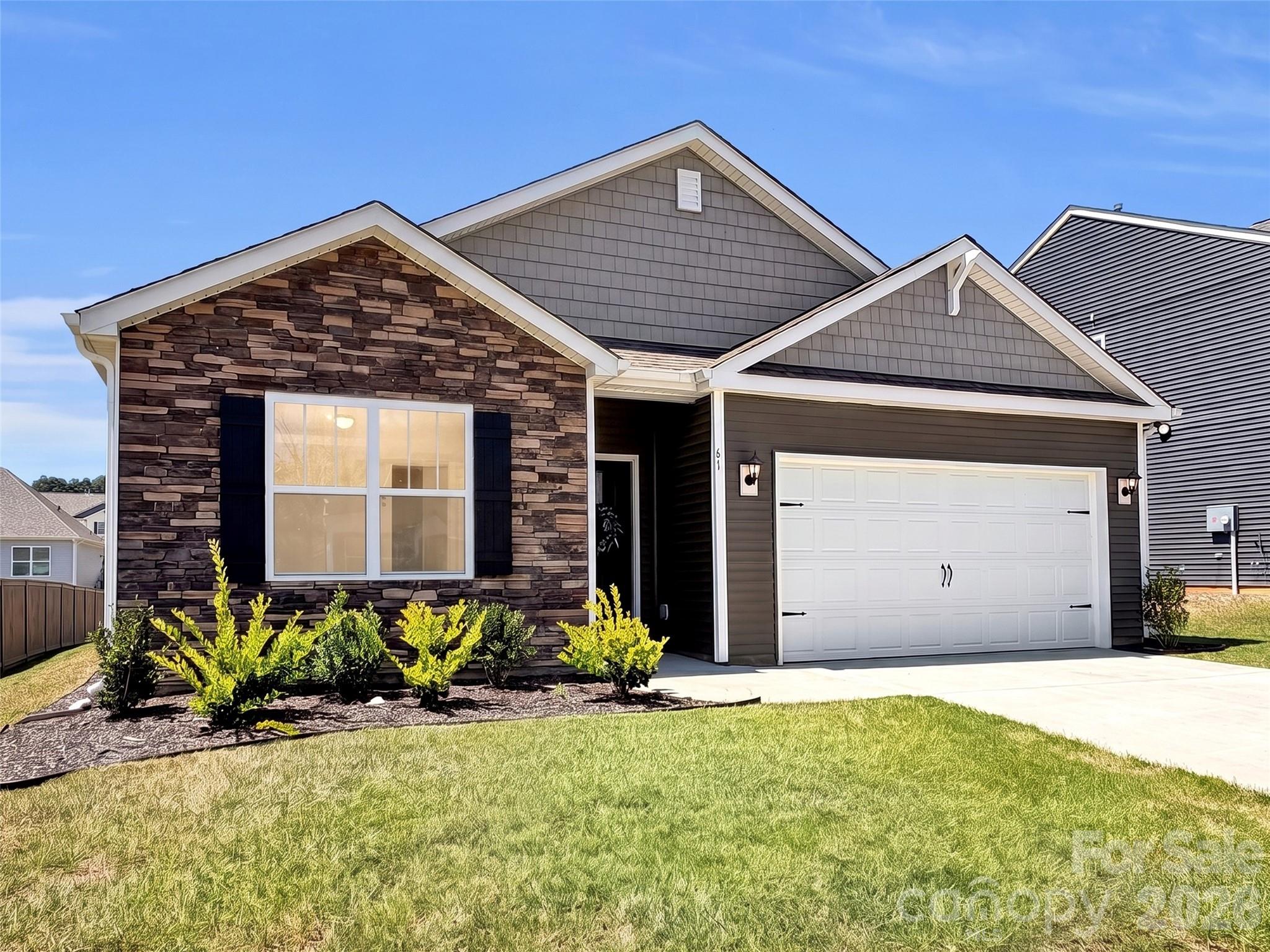 61 Woodvale Drive — Waynesville