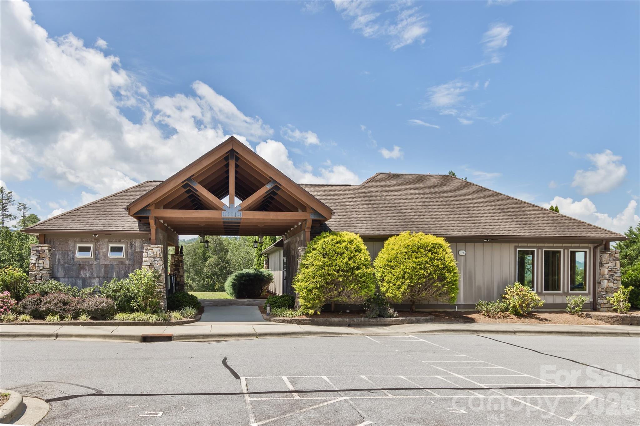 Lot 2 Tomahawk Trail #2 — Hendersonville