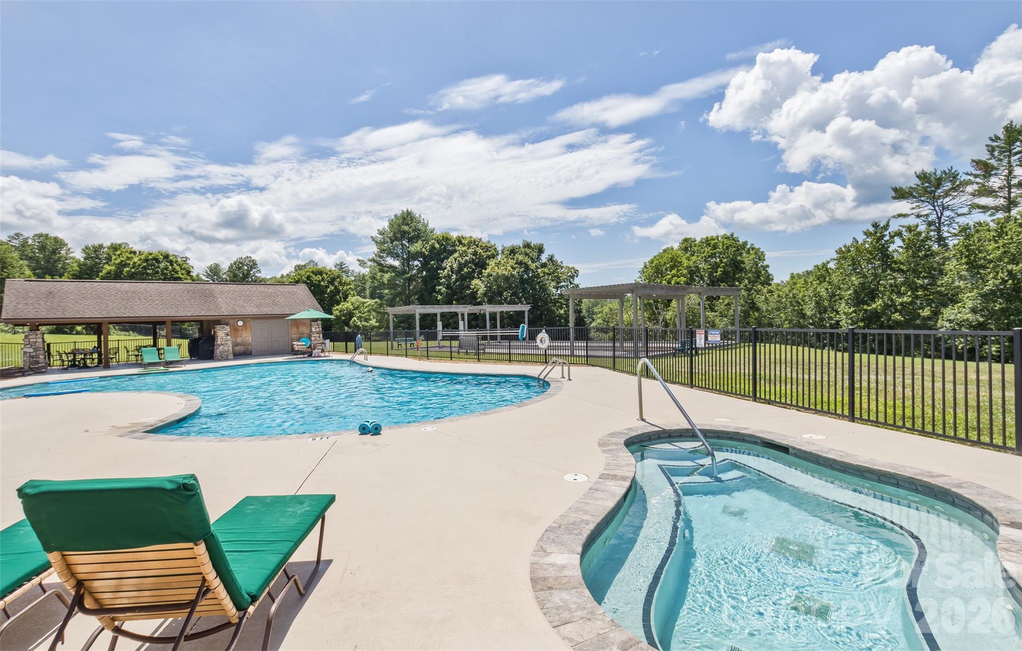 Lot 2 Tomahawk Trail #2 — Hendersonville