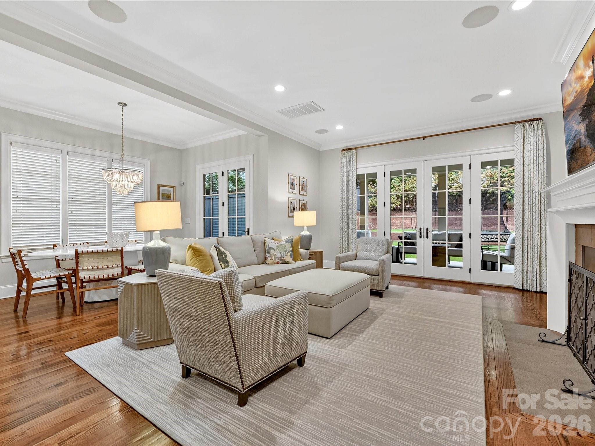 3025 Hanson Drive — Charlotte