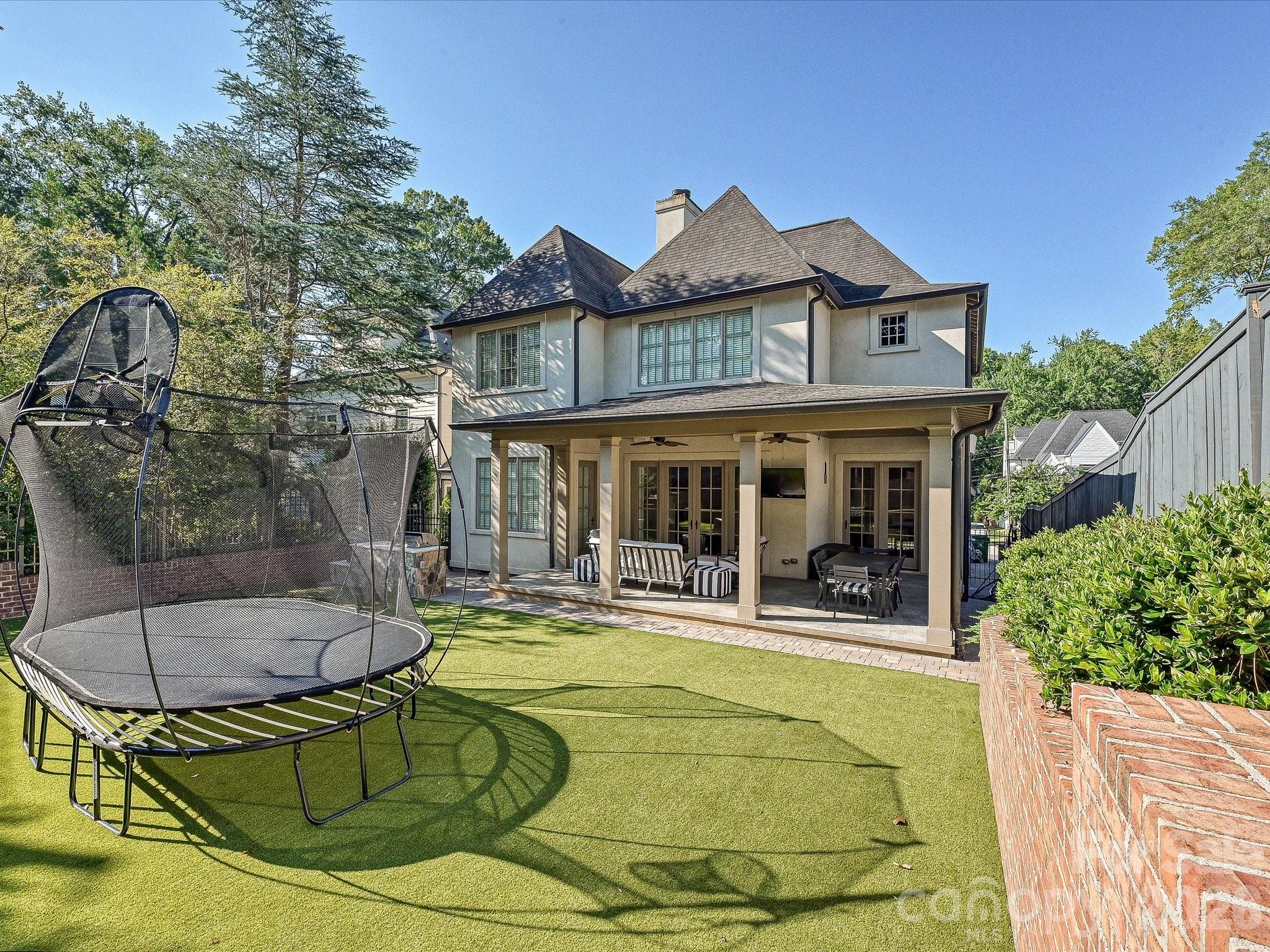 3025 Hanson Drive — Charlotte