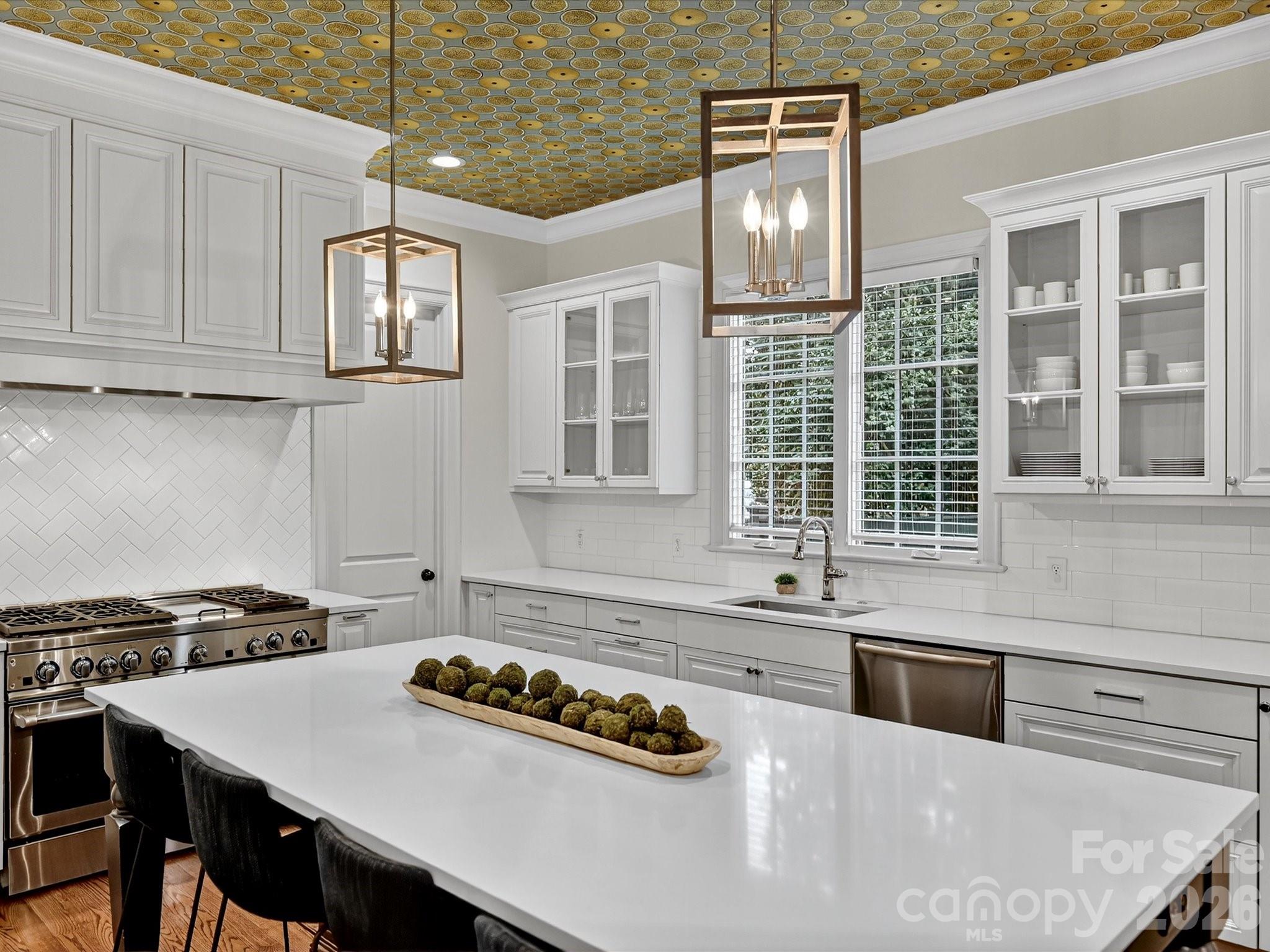 3025 Hanson Drive — Charlotte