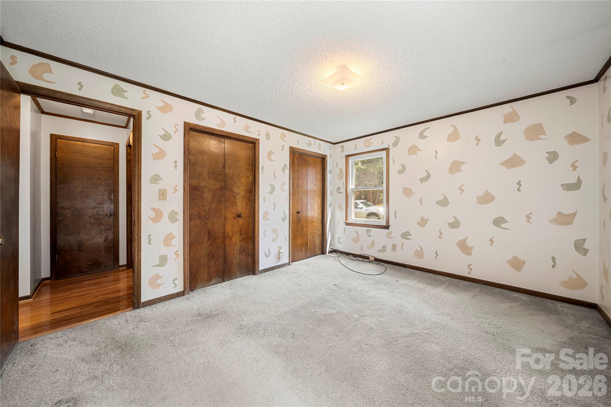 1810 Oak Hollow Road — Gastonia