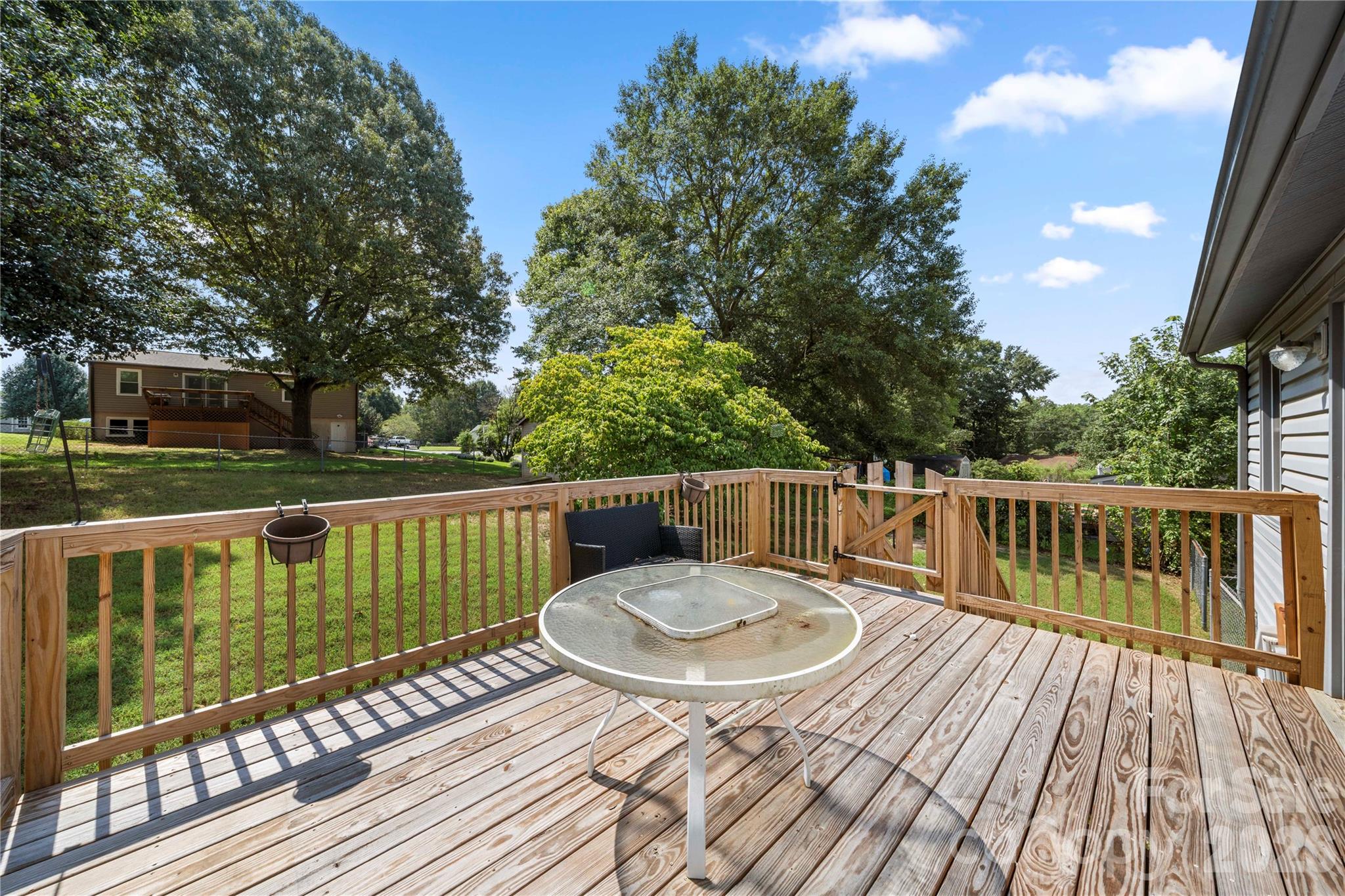 1810 Oak Hollow Road — Gastonia