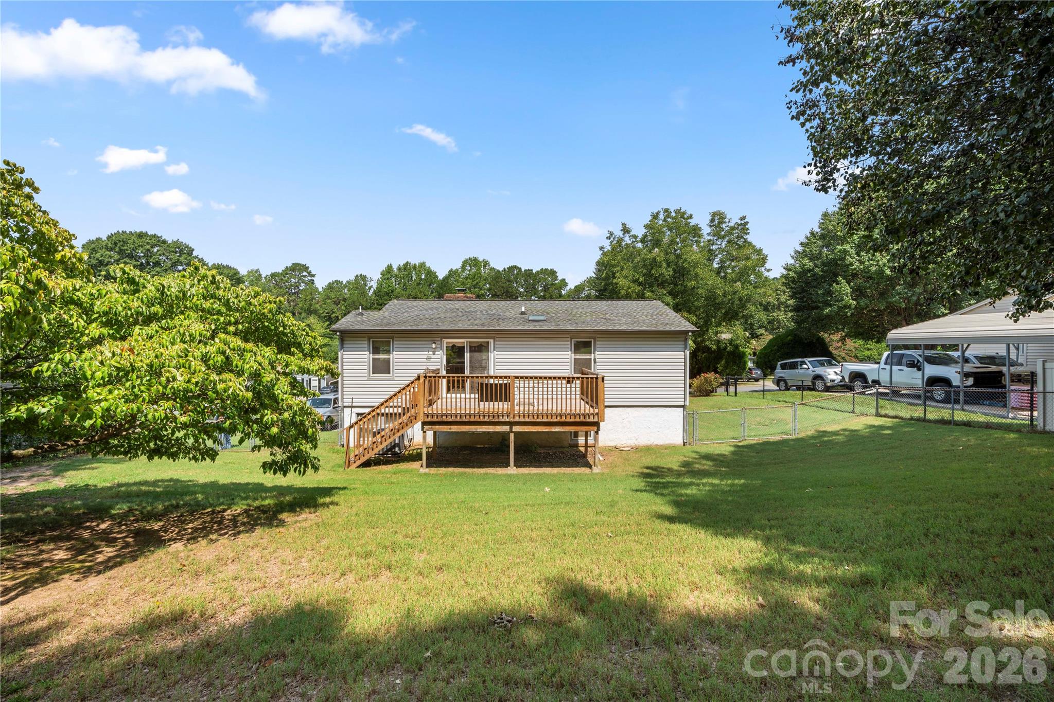 1810 Oak Hollow Road — Gastonia