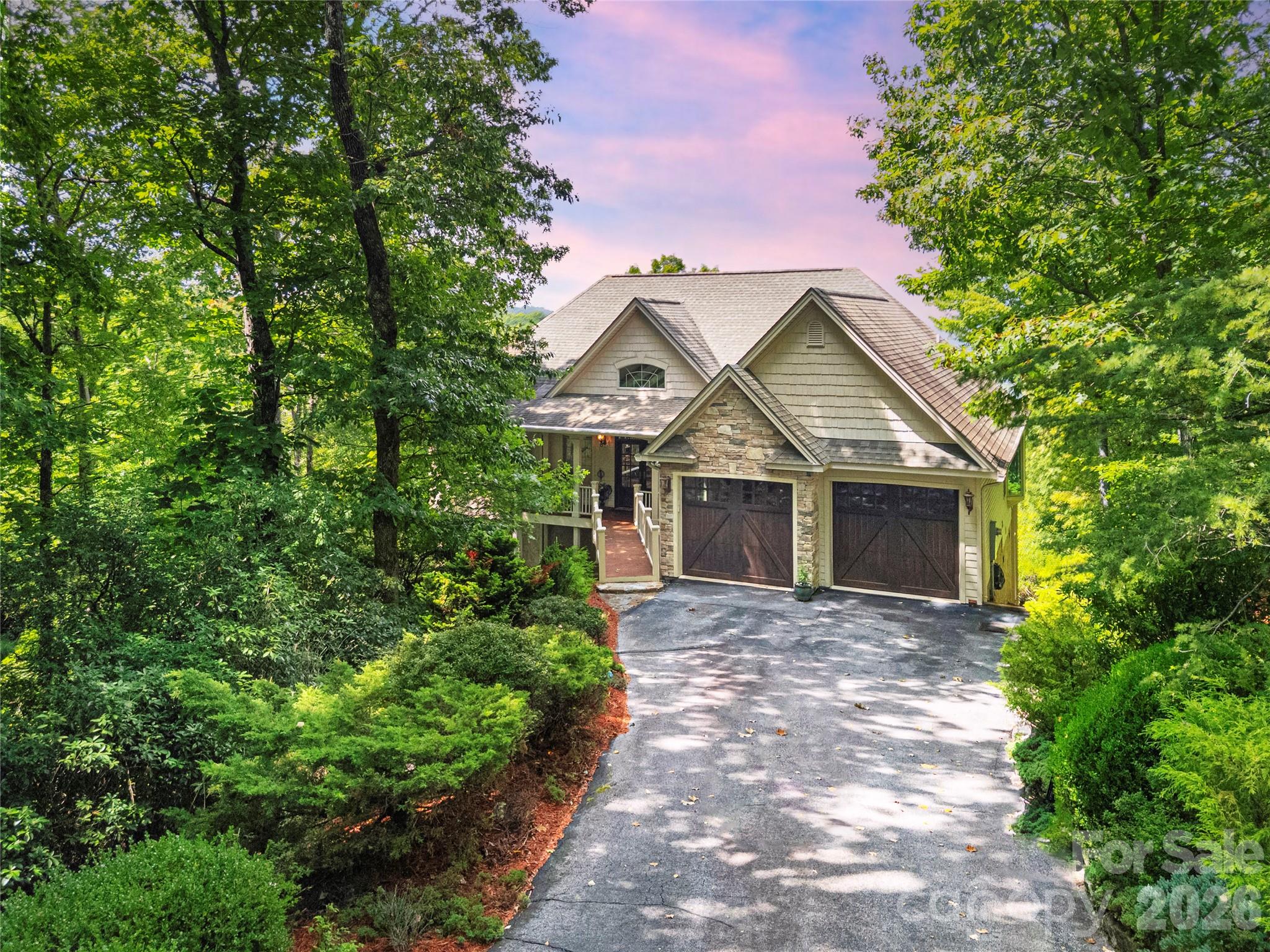 303 Wodigeasgohi Drive — Brevard