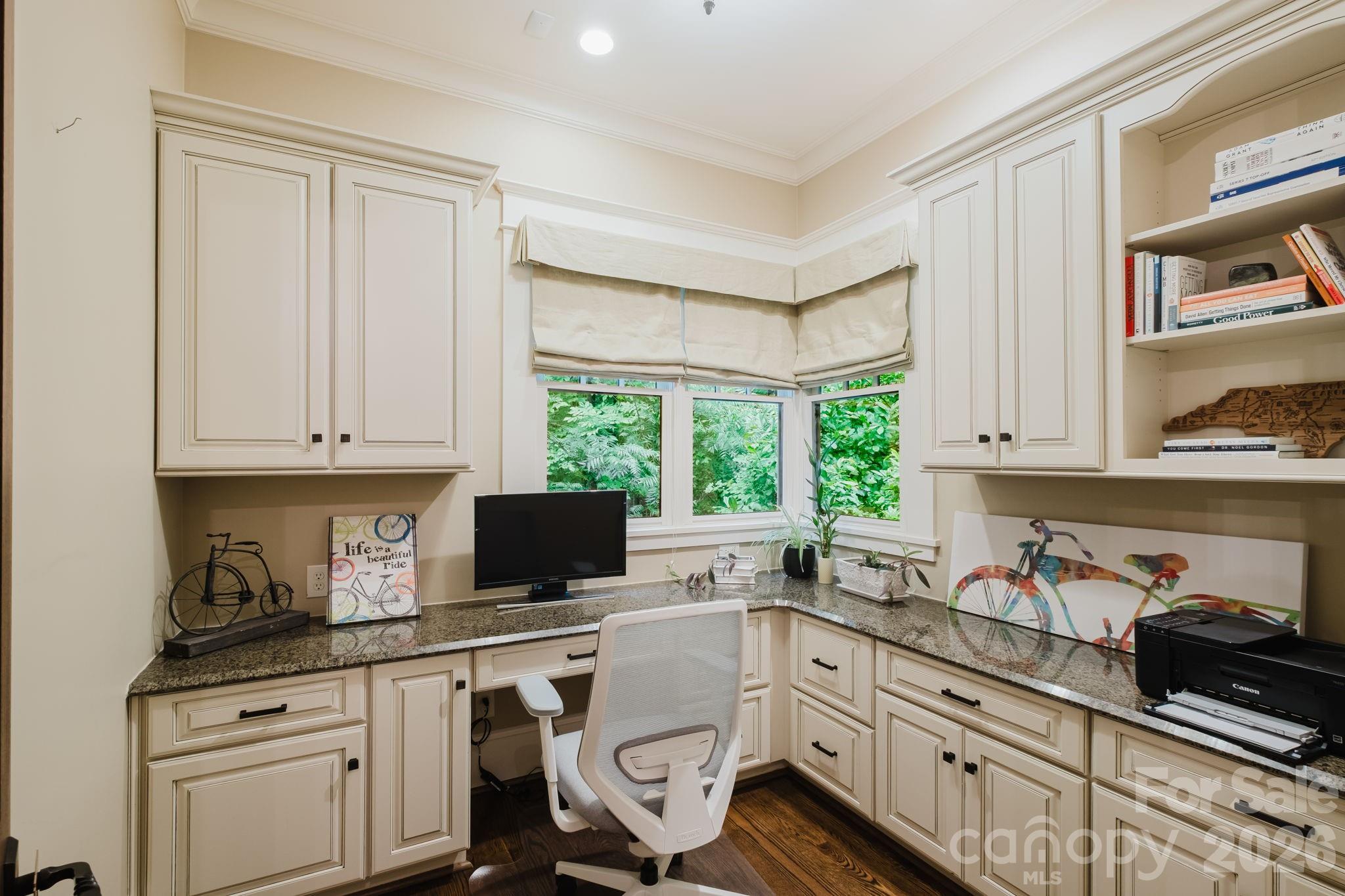 10930 Green Heron Court — Charlotte