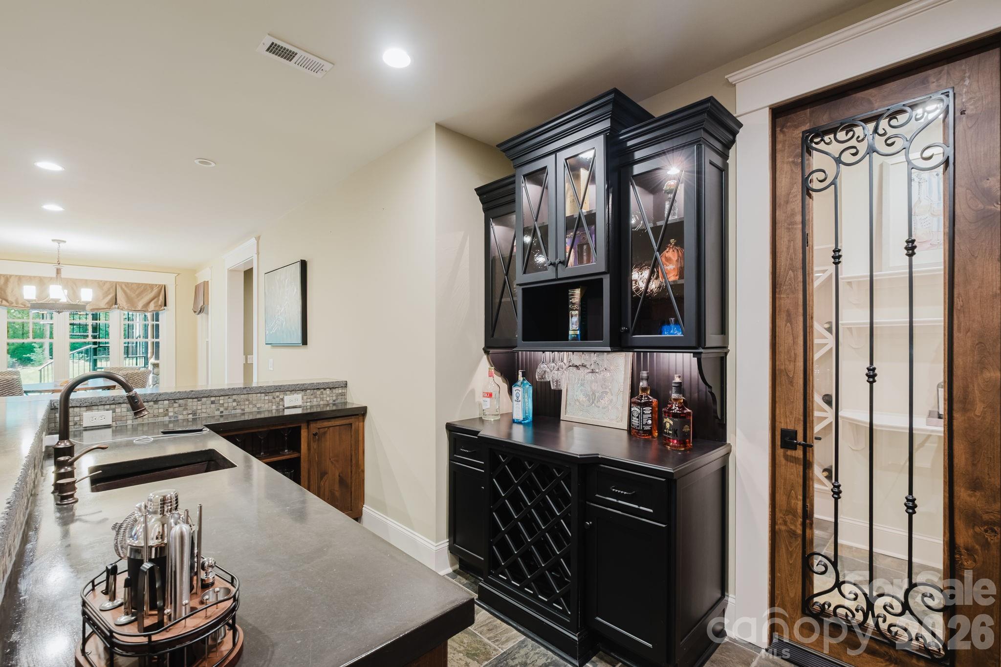 10930 Green Heron Court — Charlotte