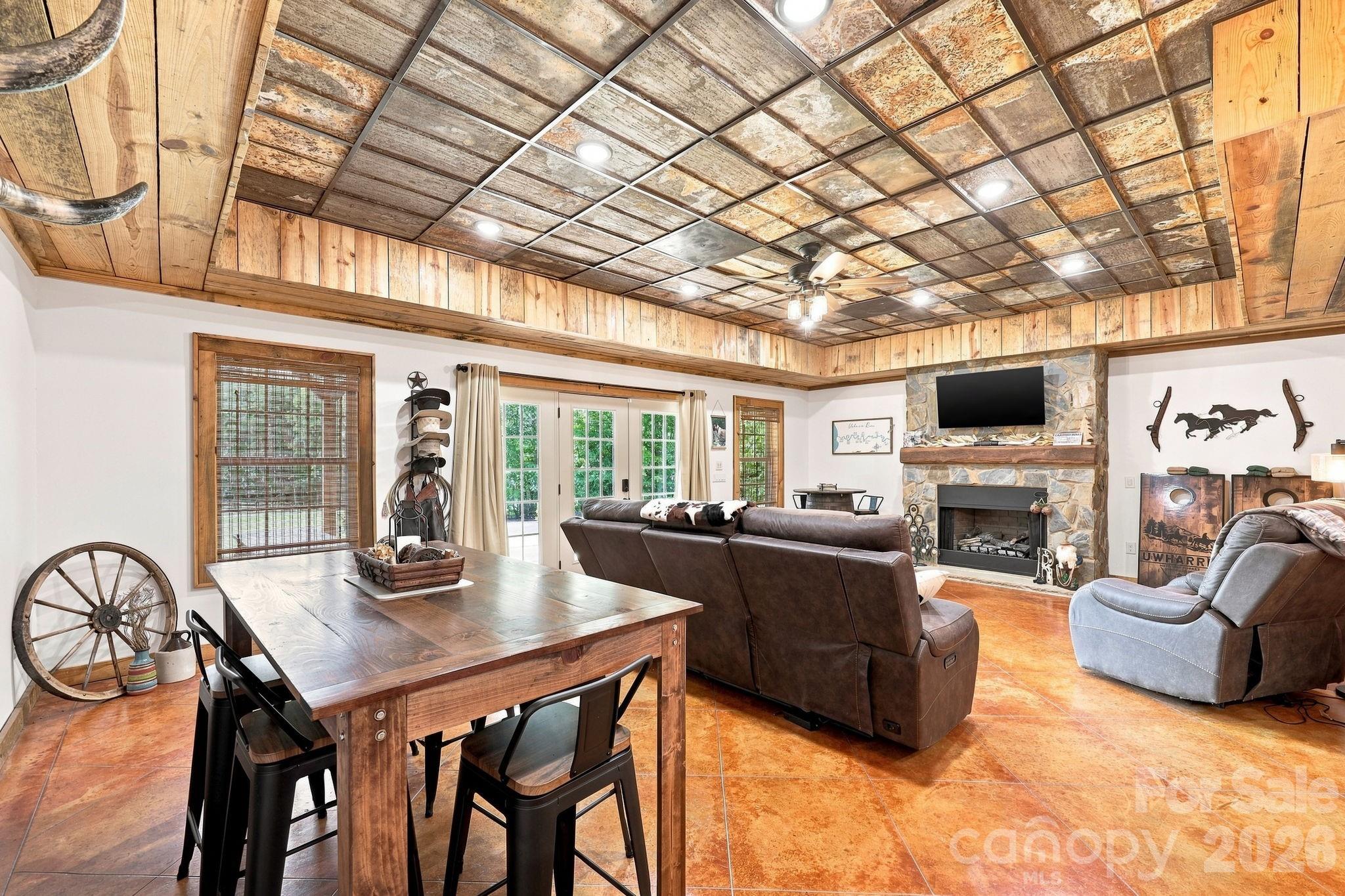 341 Riverbend Road — Troy