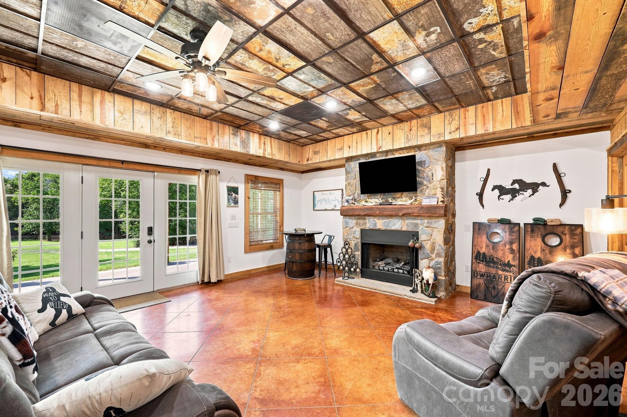 341 Riverbend Road — Troy
