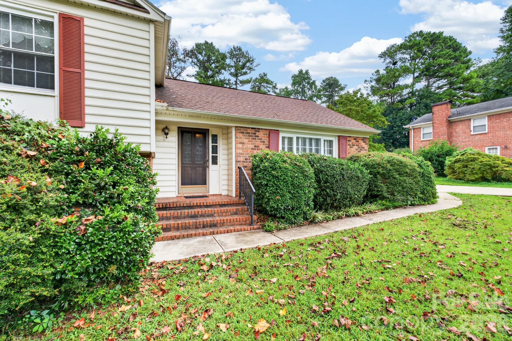 2124 Poinsett Drive — Rock Hill