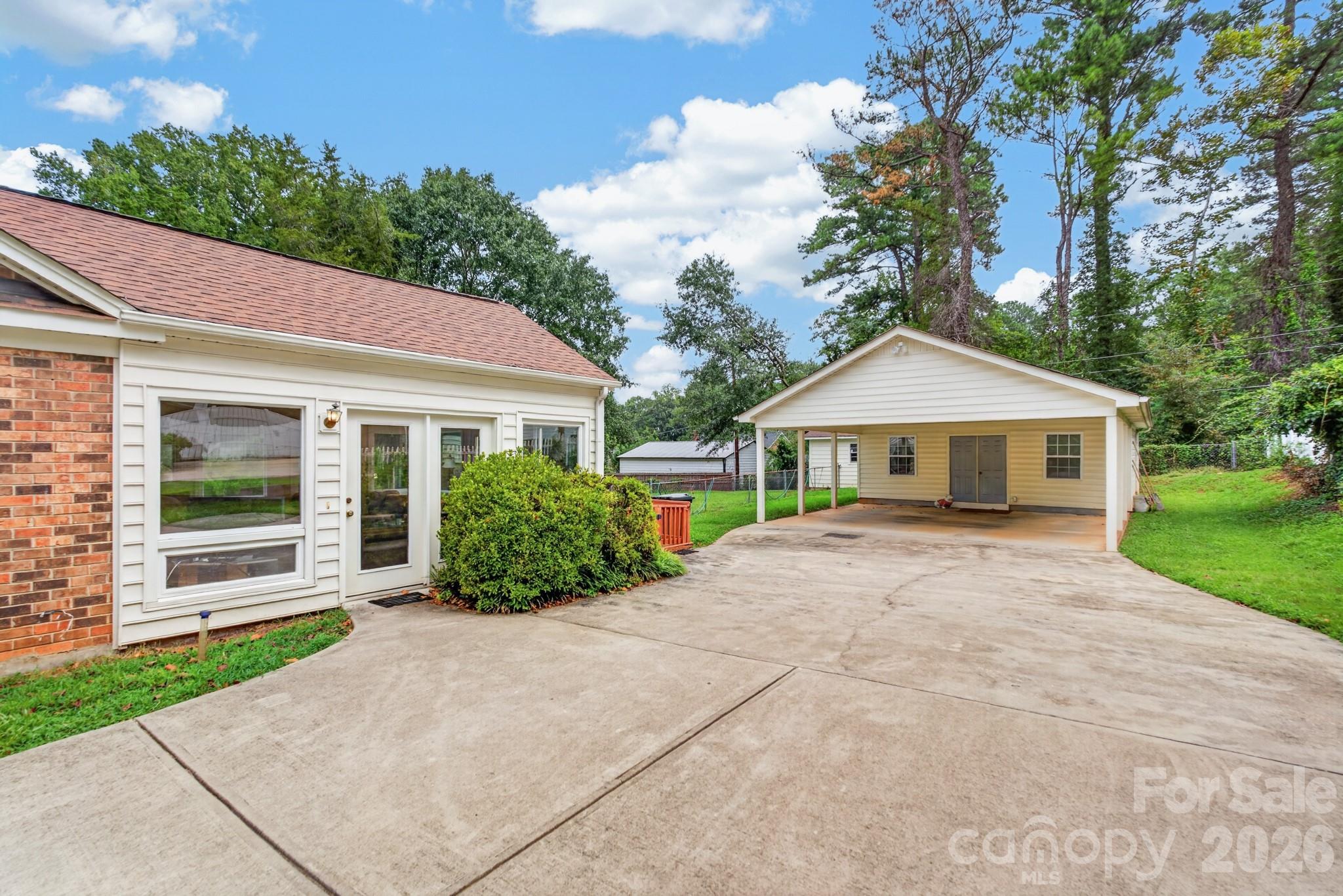 2124 Poinsett Drive — Rock Hill