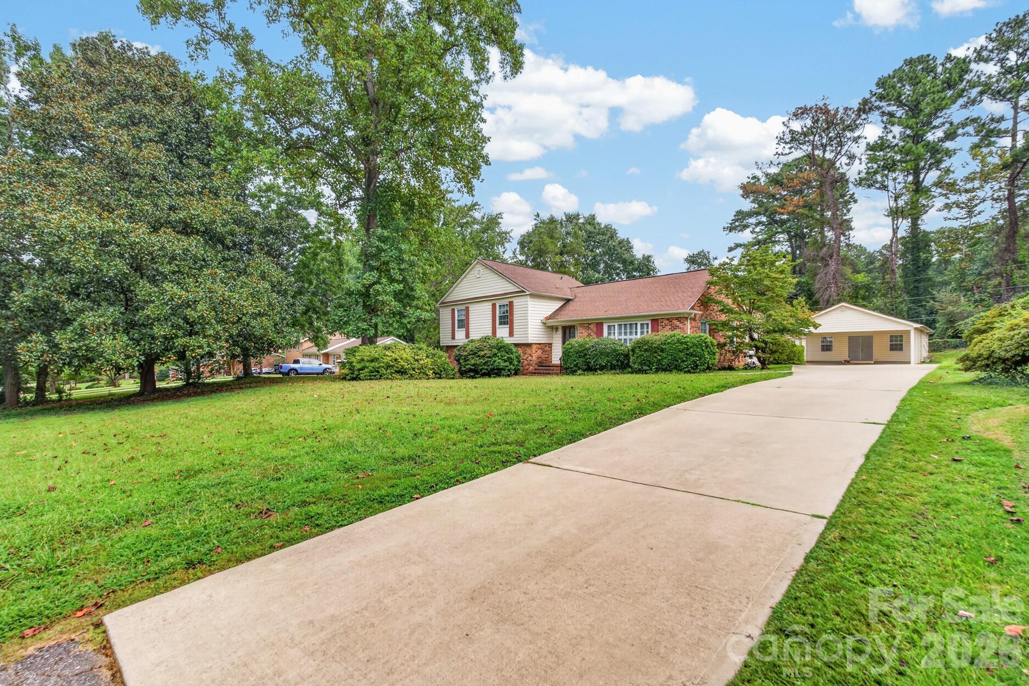2124 Poinsett Drive — Rock Hill