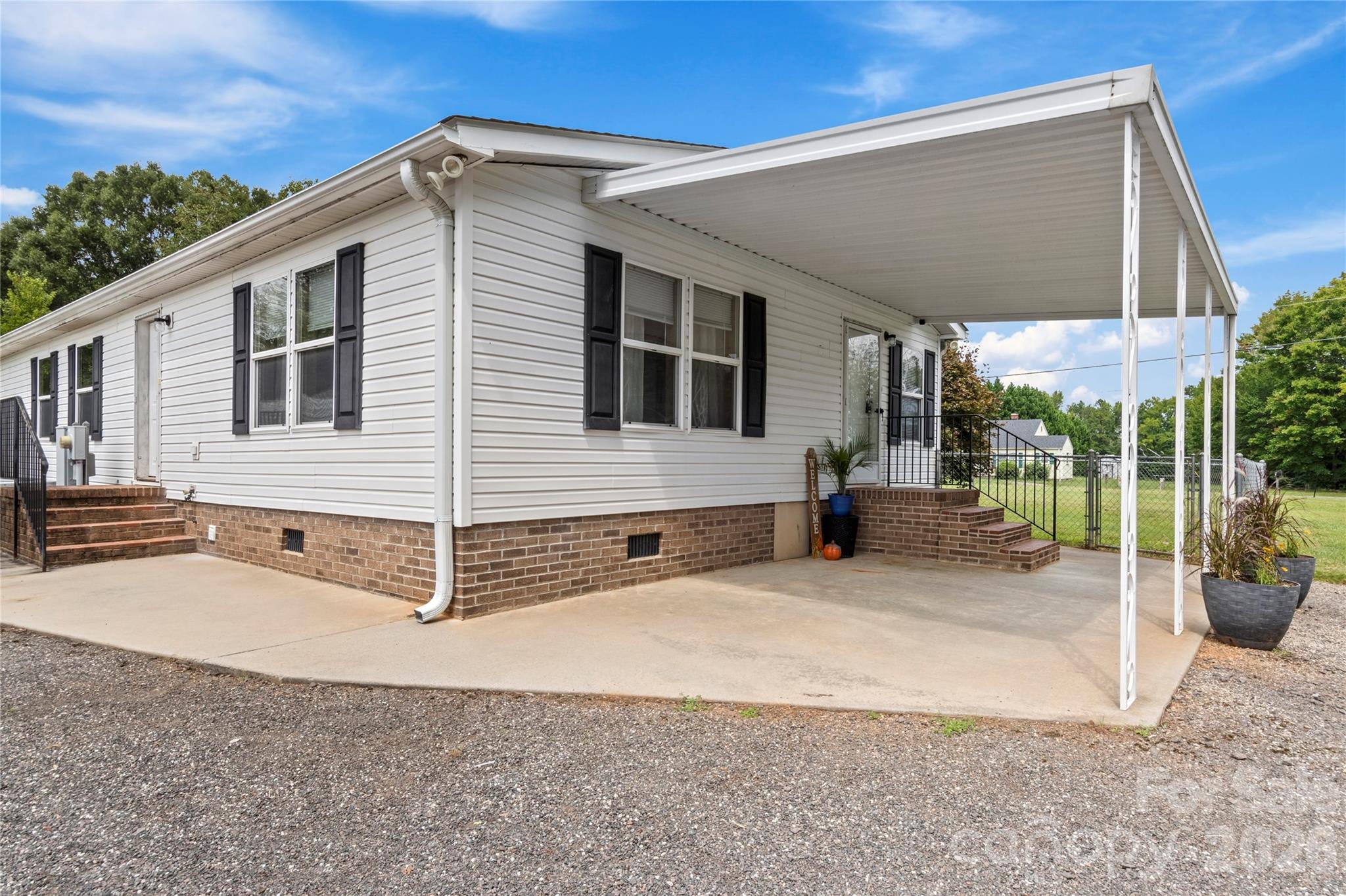 2167 US Highway 64 None W — Mocksville