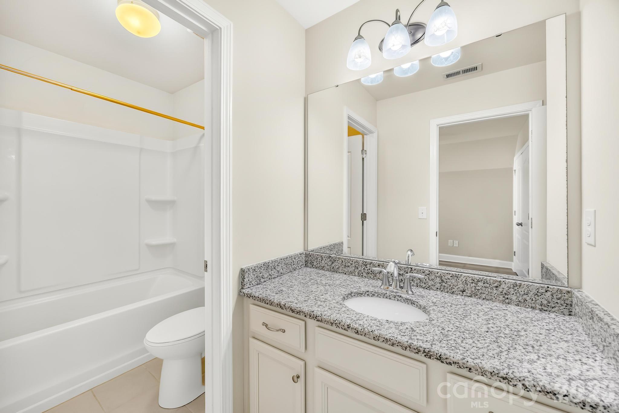 16113 Foreleigh Road — Huntersville