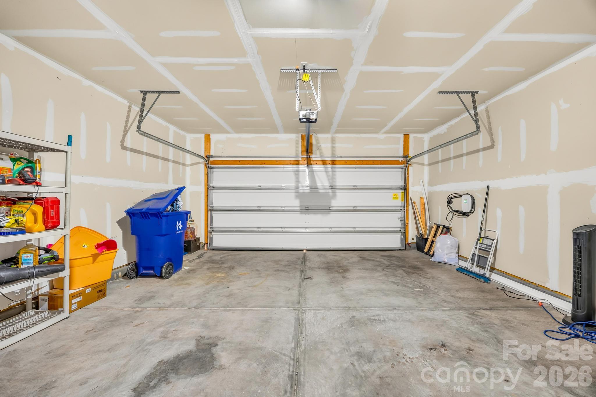 16113 Foreleigh Road — Huntersville