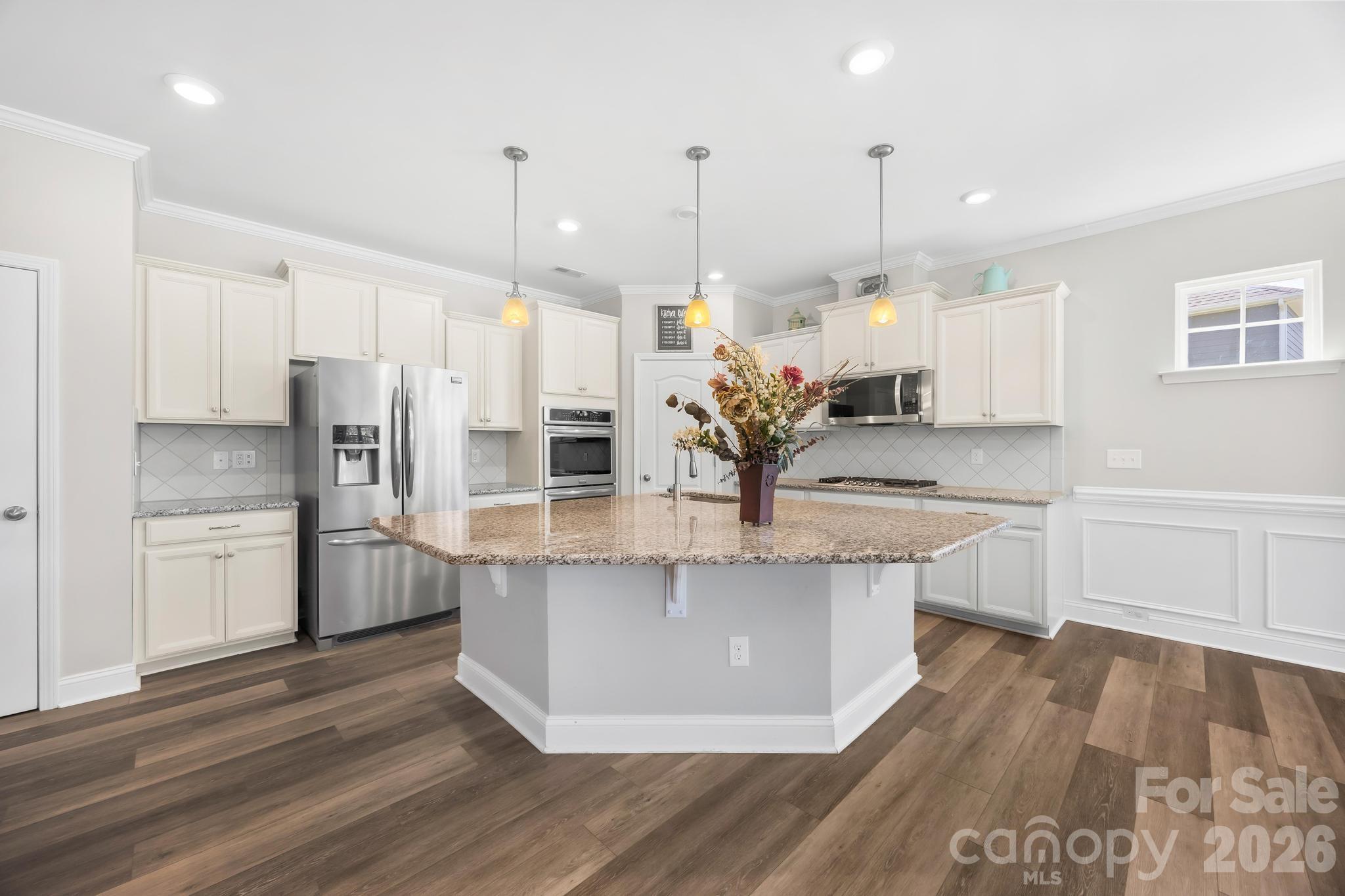 16113 Foreleigh Road — Huntersville