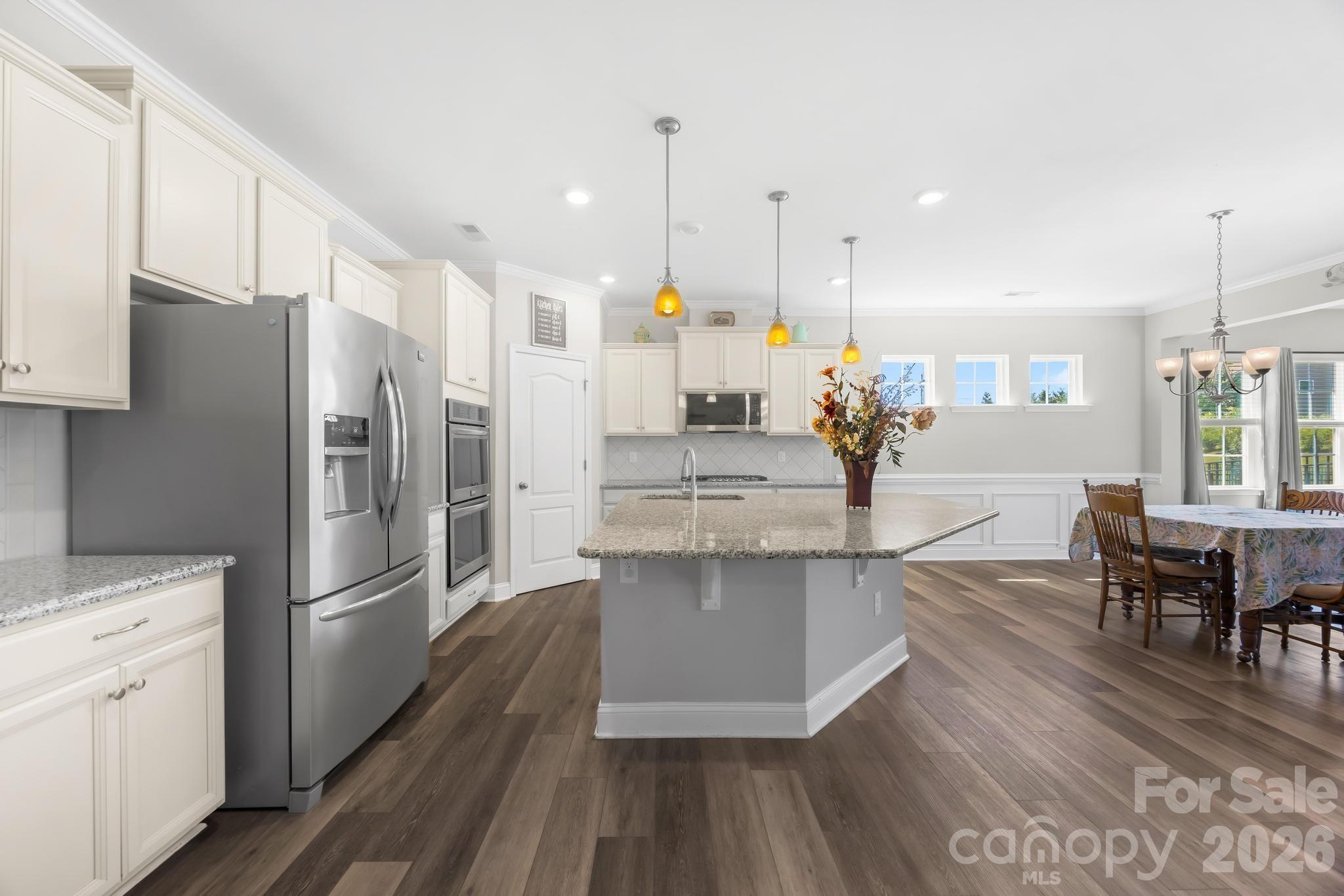 16113 Foreleigh Road — Huntersville