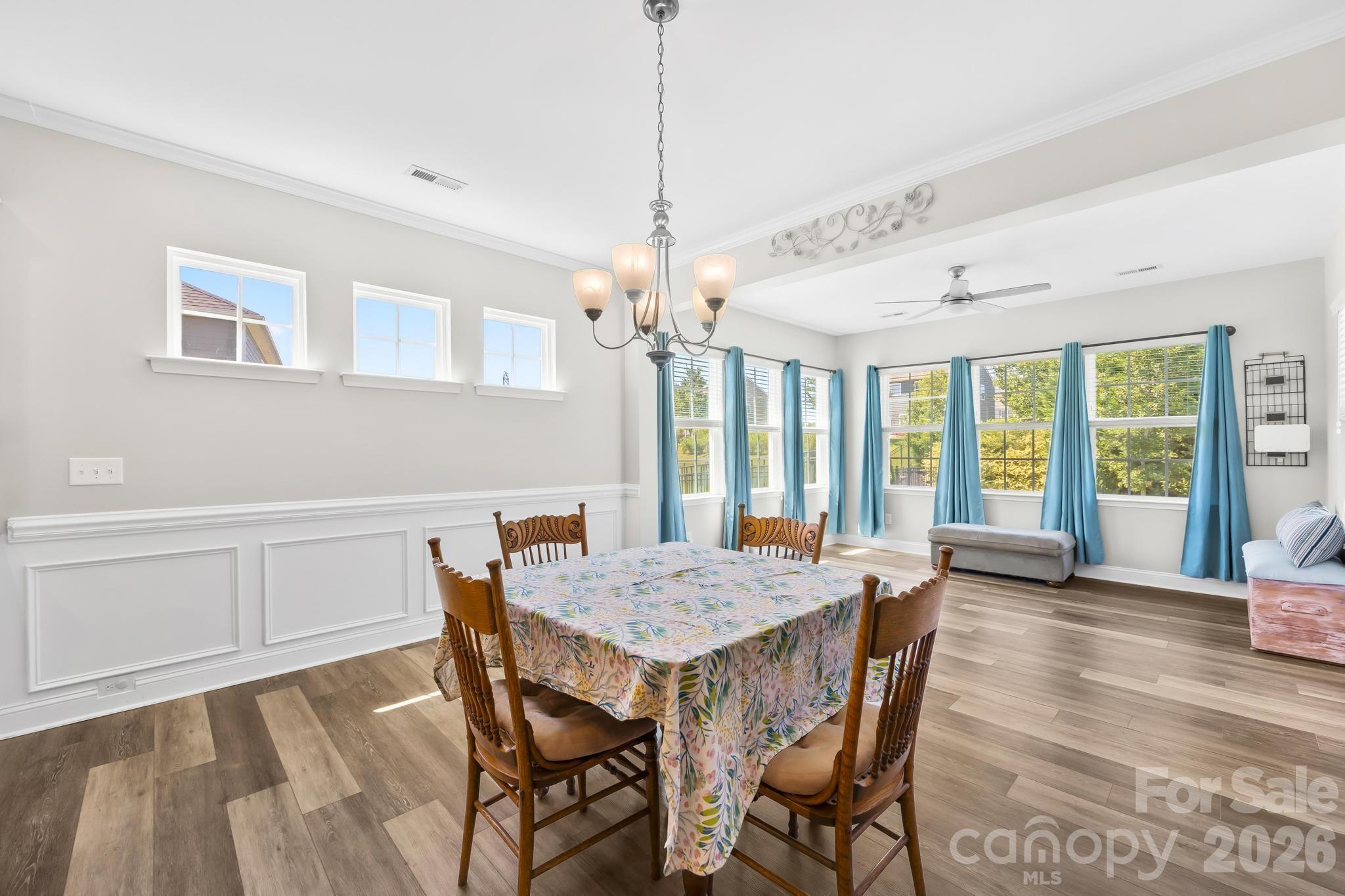16113 Foreleigh Road — Huntersville