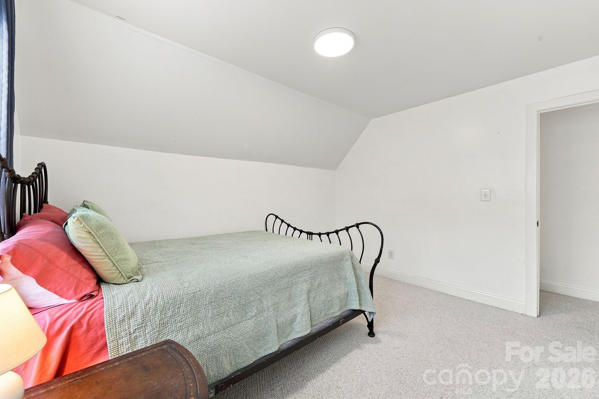 11106 Harbert Road — Huntersville