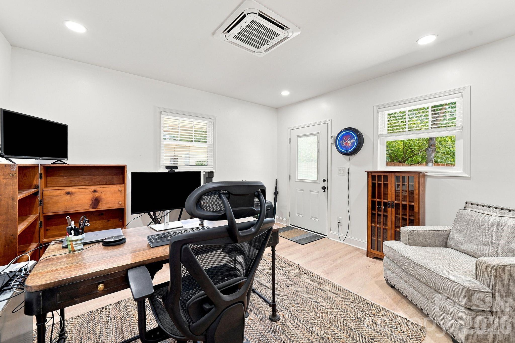 11106 Harbert Road — Huntersville