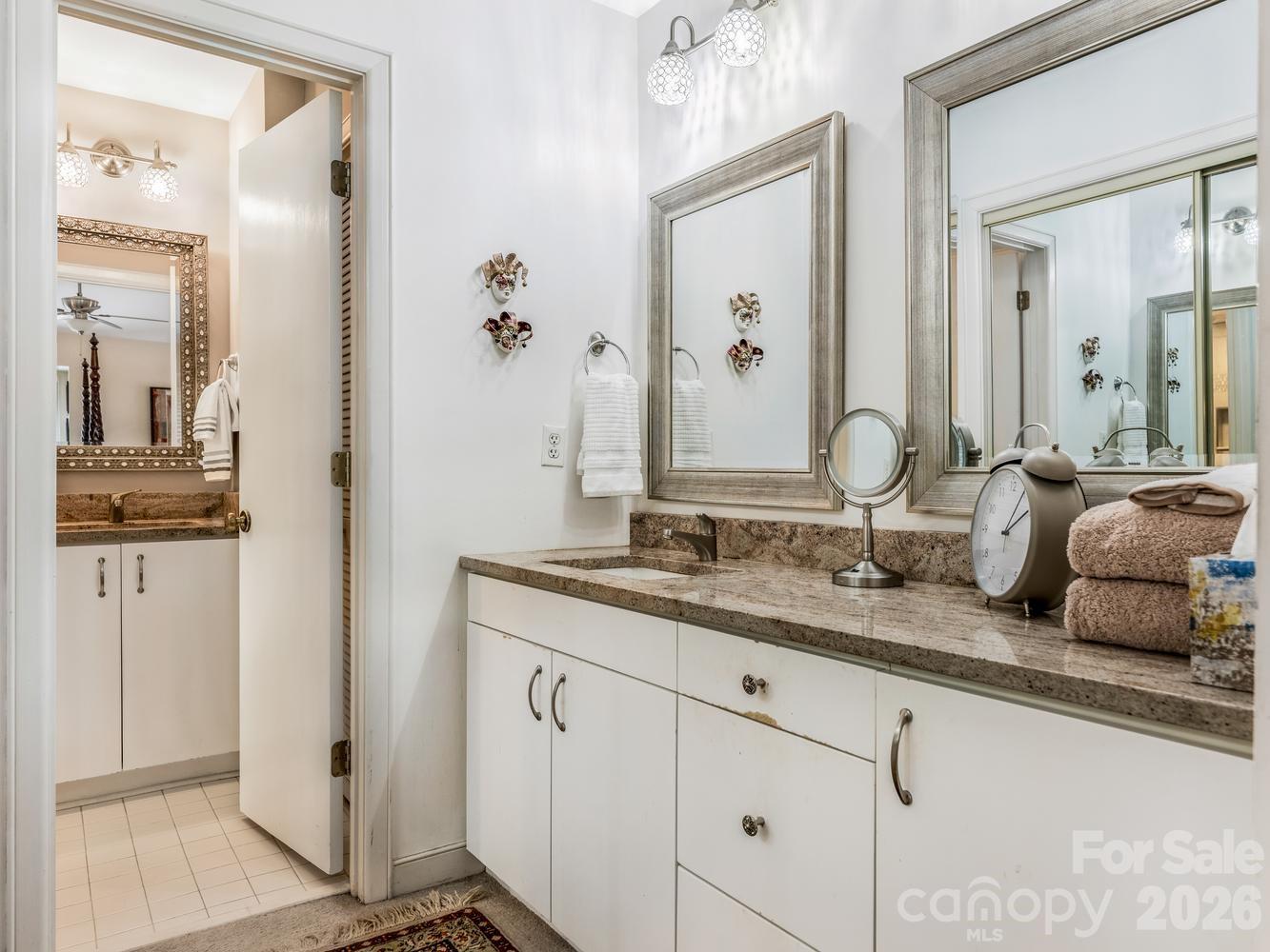 6504 Racquet Wood Court — Charlotte