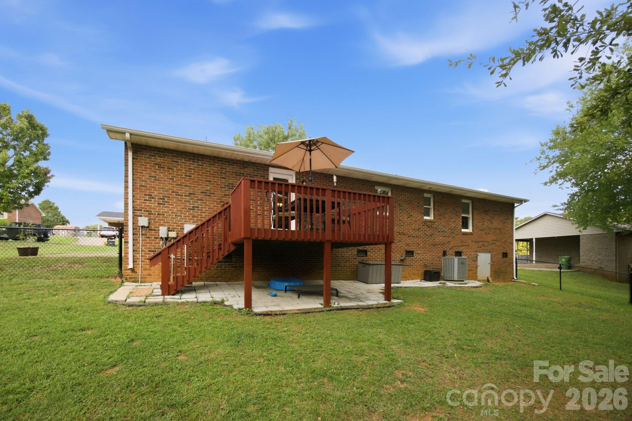 105 Ashburne Drive — Shelby
