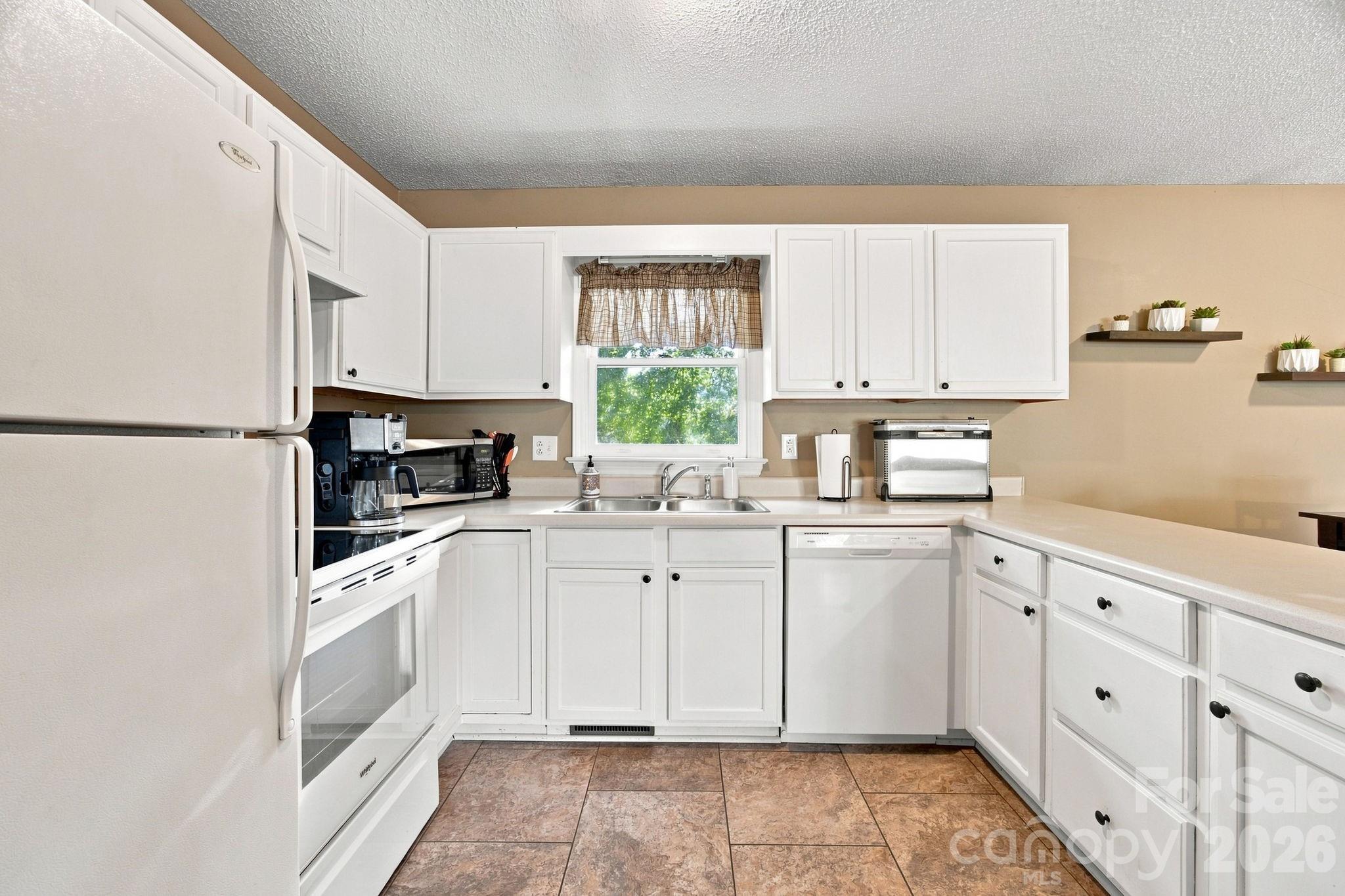 105 Ashburne Drive — Shelby