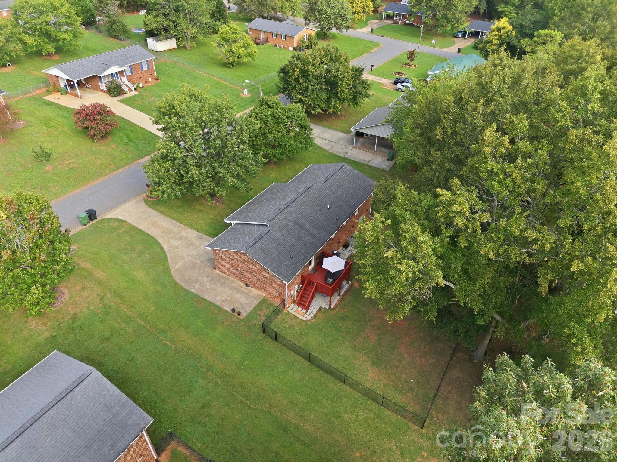 105 Ashburne Drive — Shelby