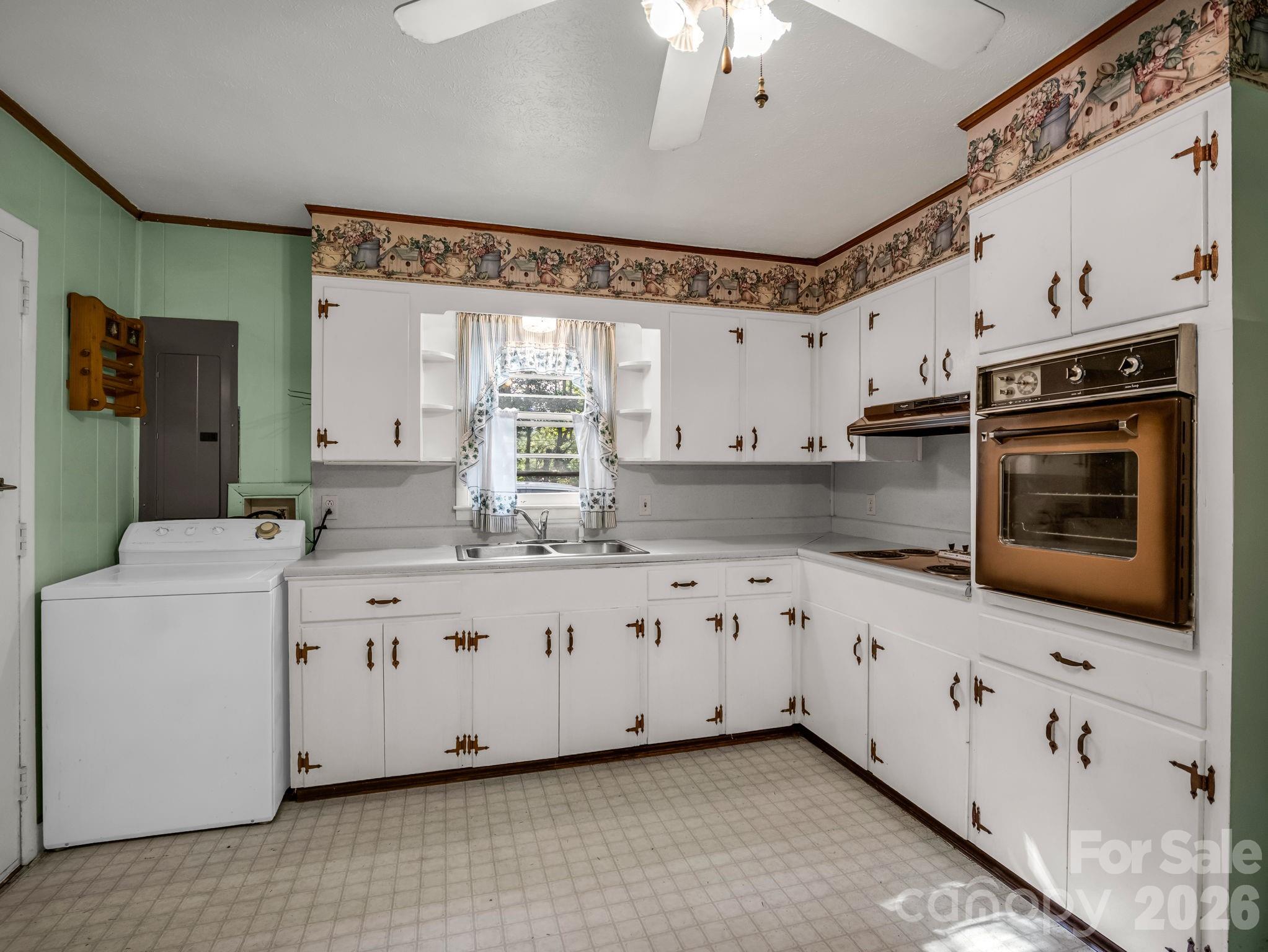 375 Bee Tree Road — Swannanoa