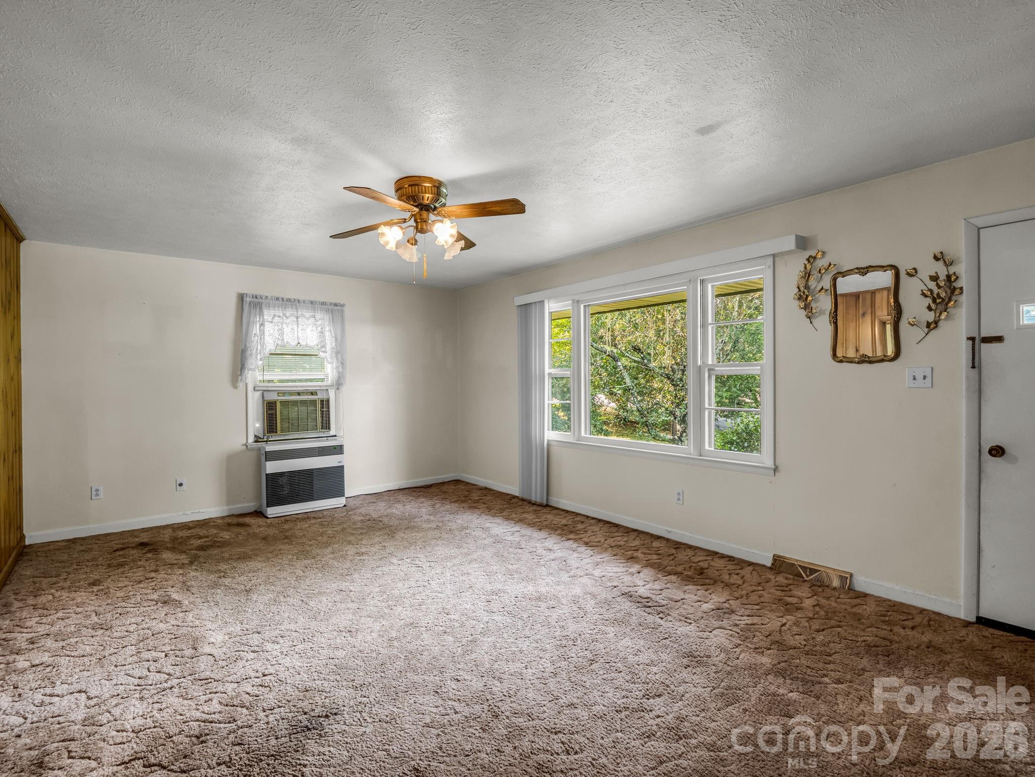 375 Bee Tree Road — Swannanoa